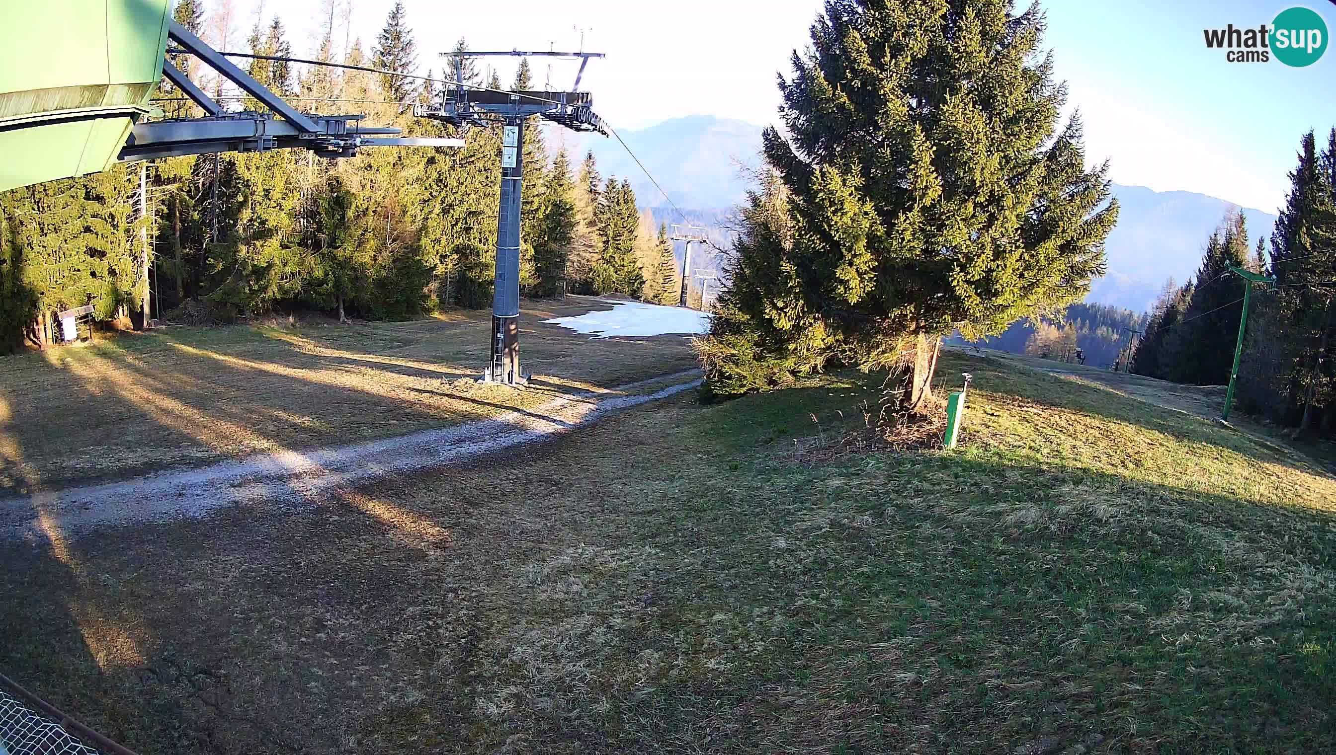 Smušišče Cerkno spletna kamera Lom zgornja proga