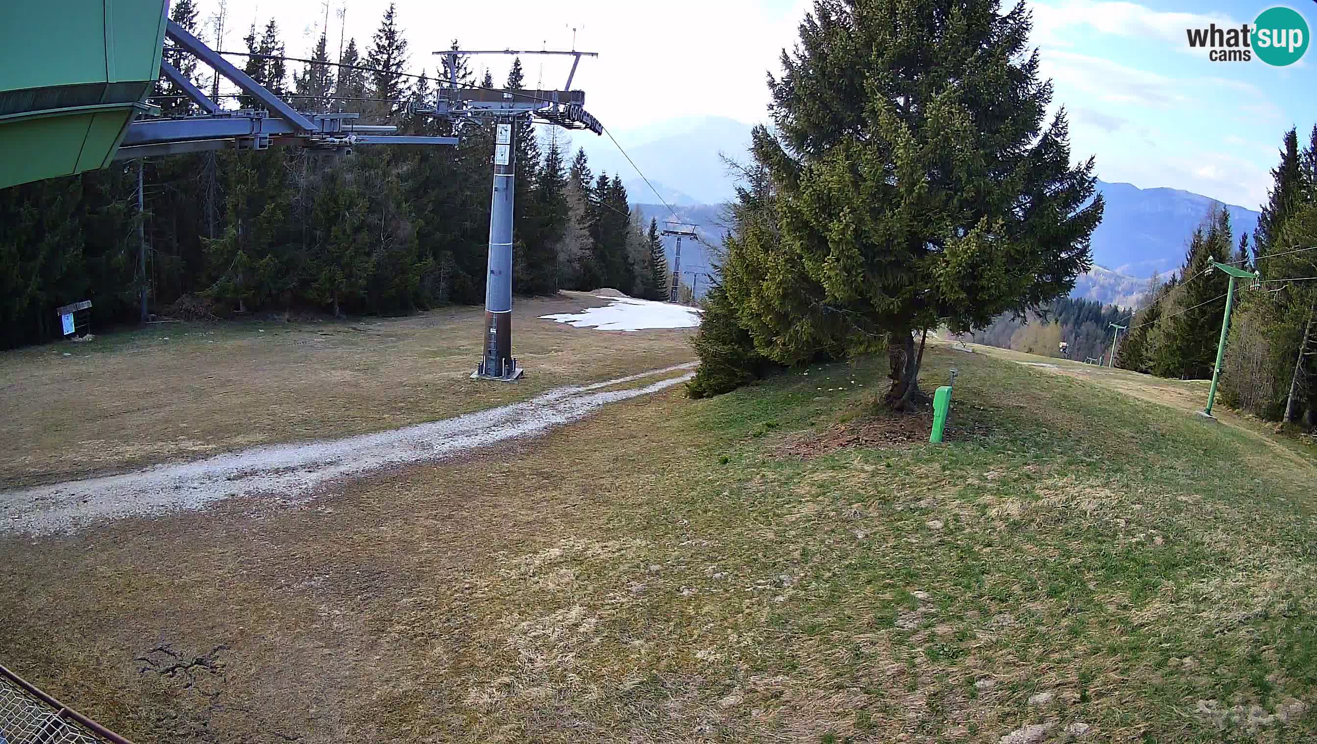 Smušišče Cerkno spletna kamera Lom zgornja proga