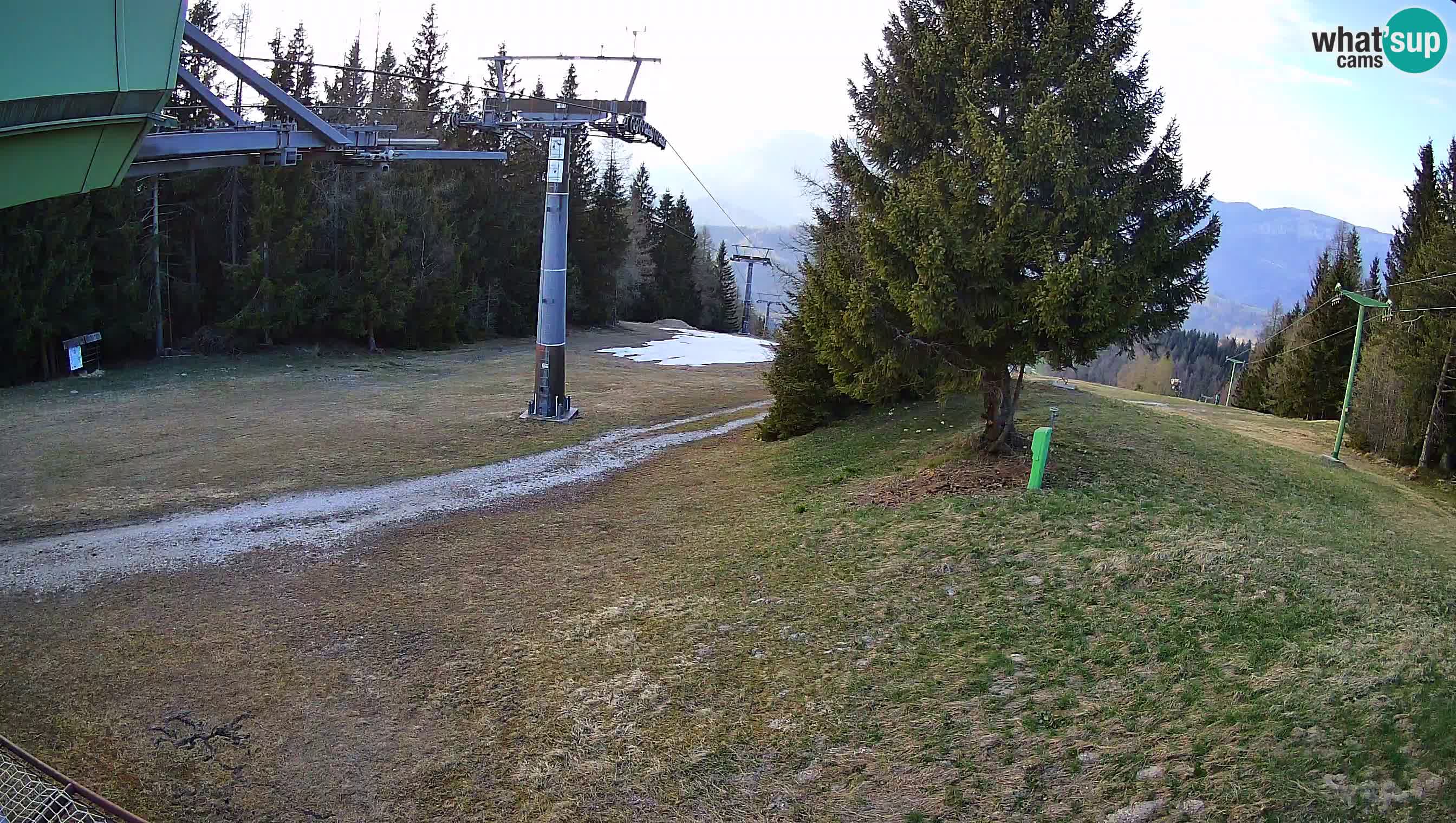 Smušišče Cerkno spletna kamera Lom zgornja proga