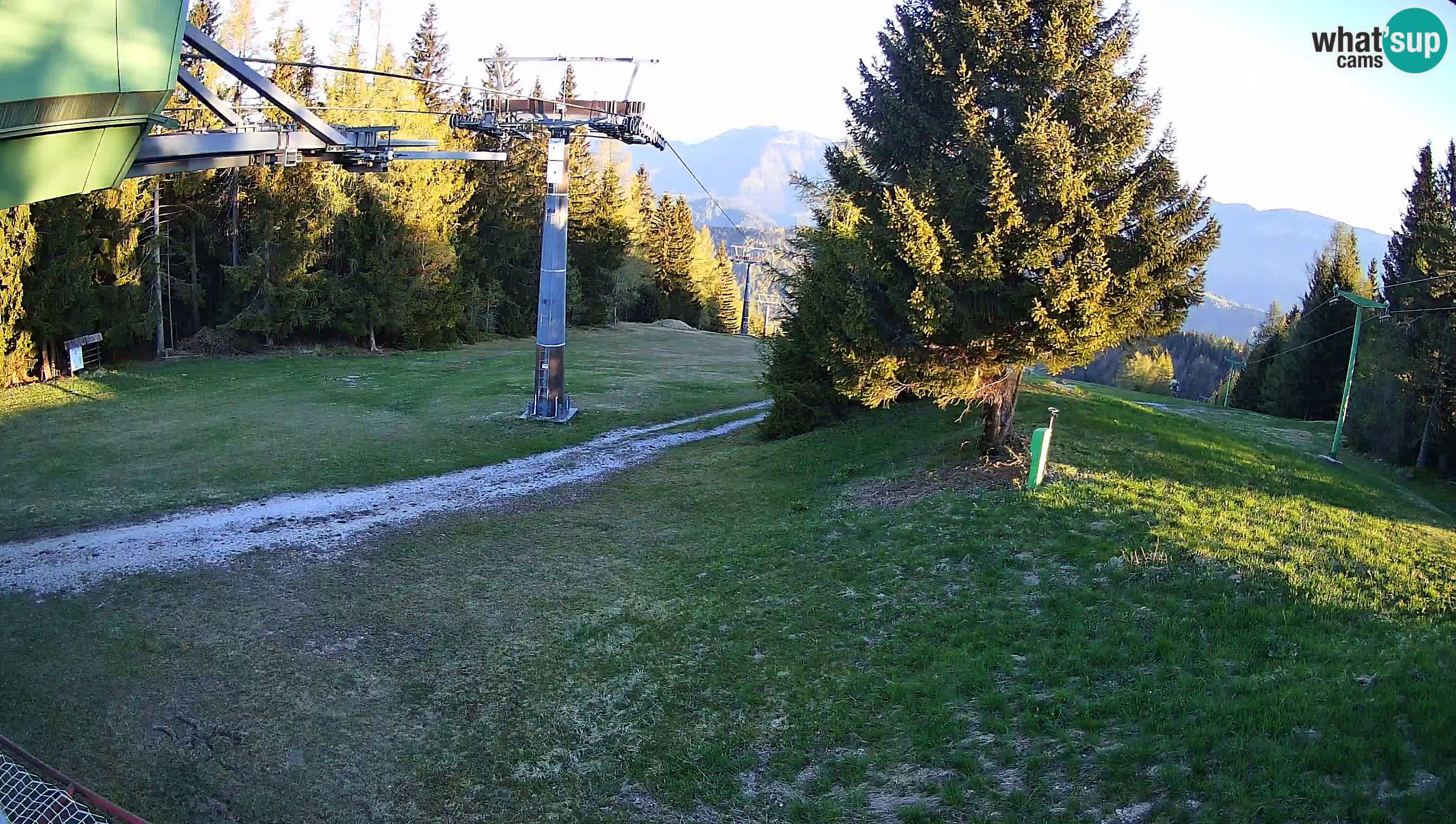 Skijalište Cerkno web kamera Lom – Slovenija