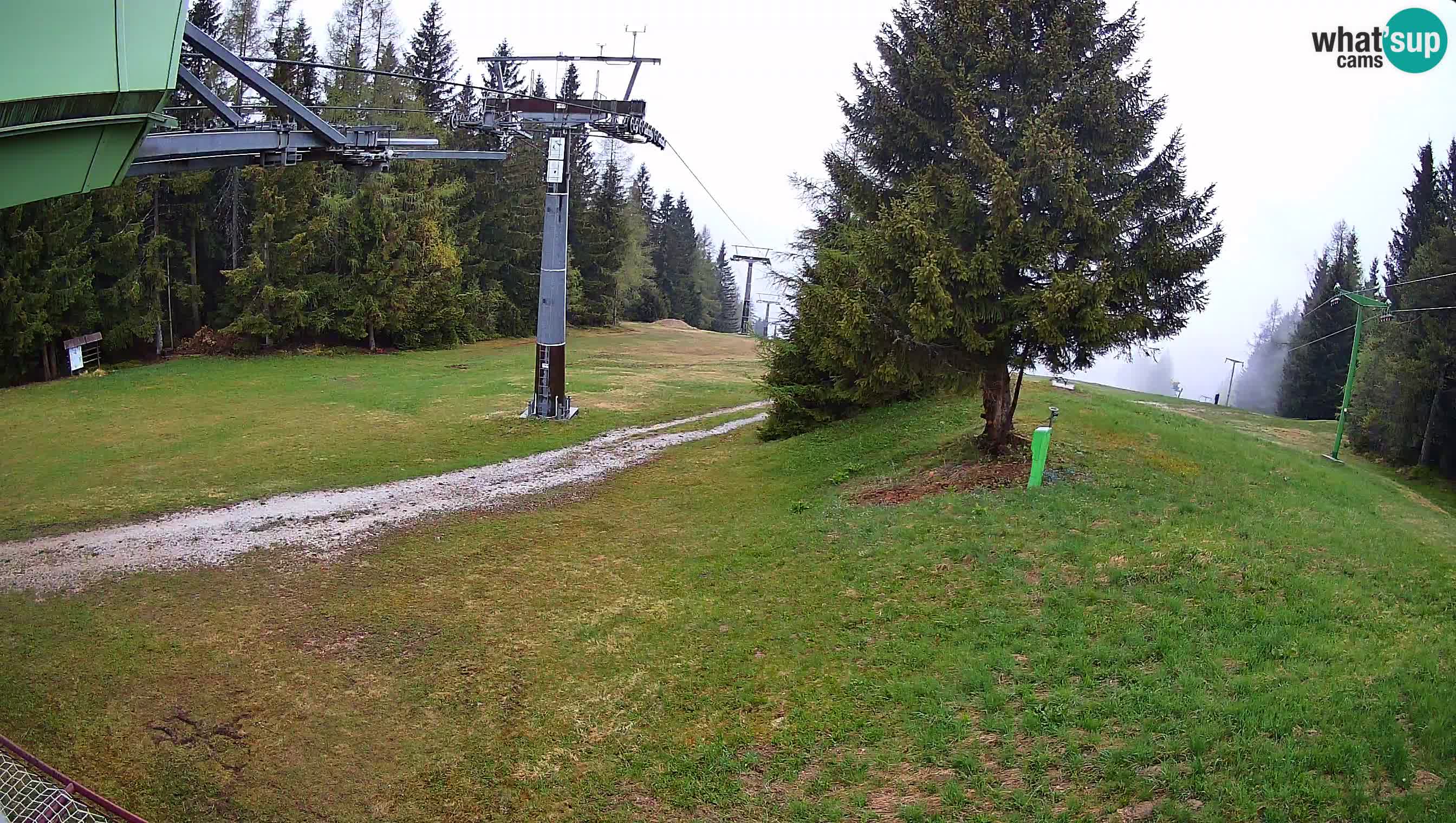 Smušišče Cerkno spletna kamera Lom zgornja proga