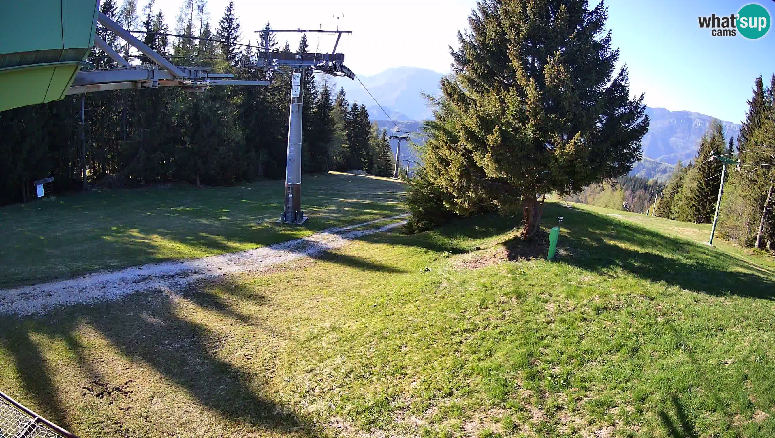 Skijalište Cerkno web kamera Lom – Slovenija