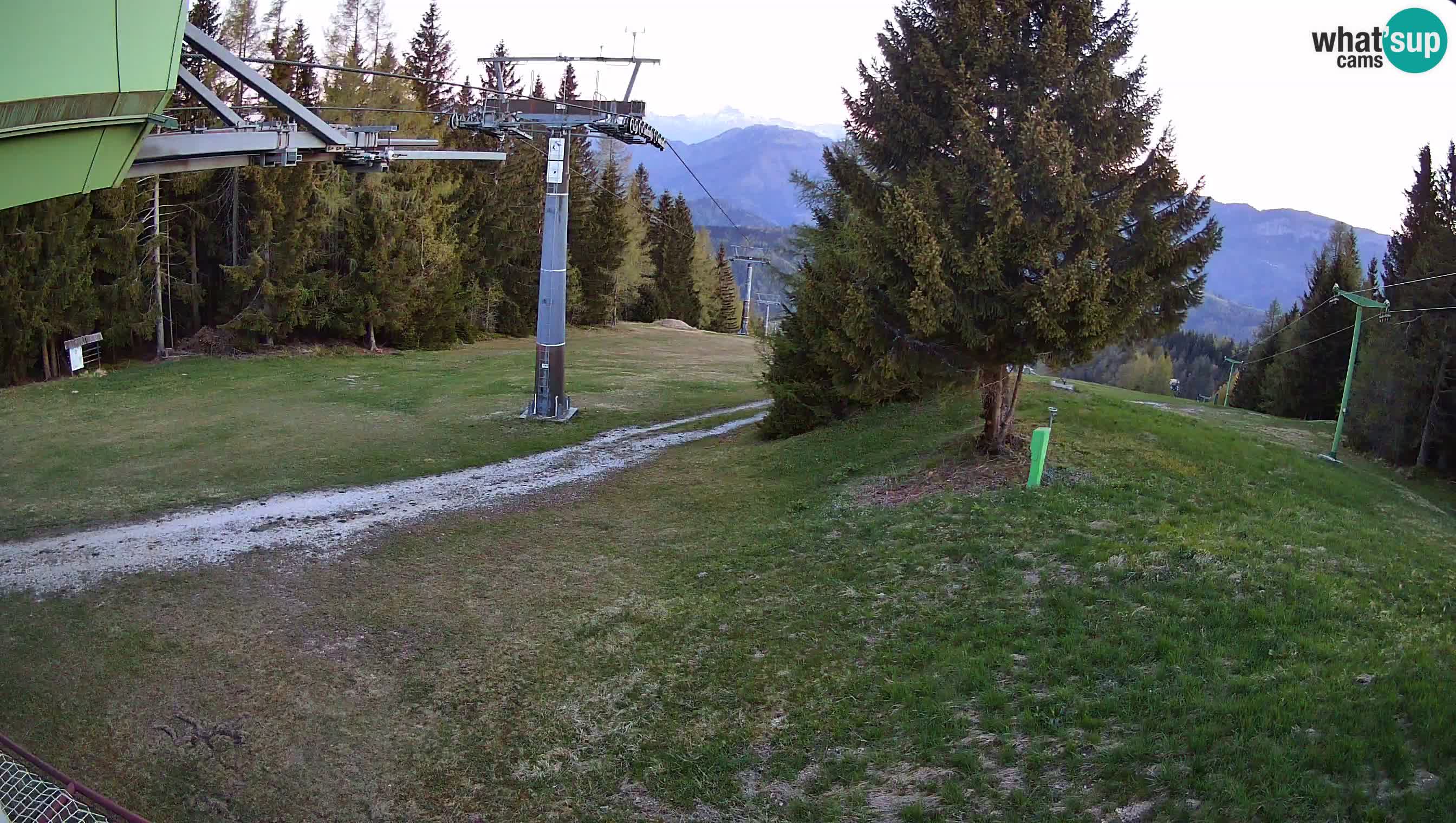 Centre de ski de Cerkno webcam Lom – Slovénie