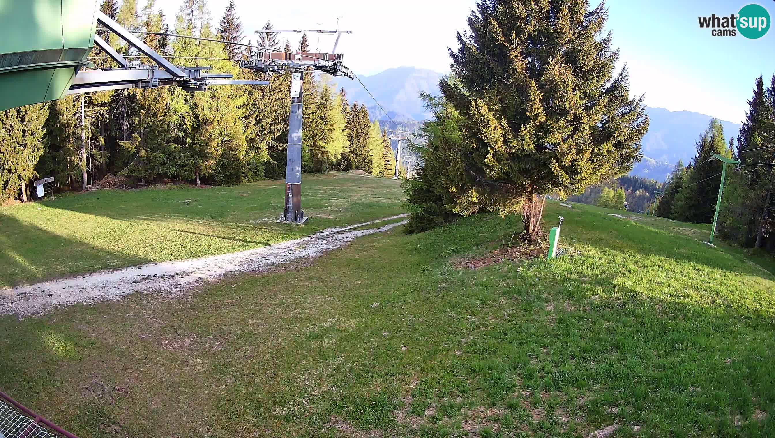 Skijalište Cerkno web kamera Lom – Slovenija