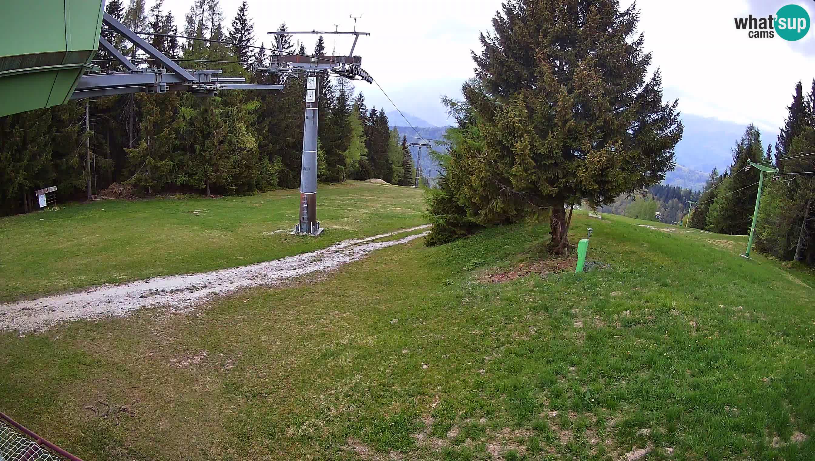 Skijalište Cerkno web kamera Lom – Slovenija