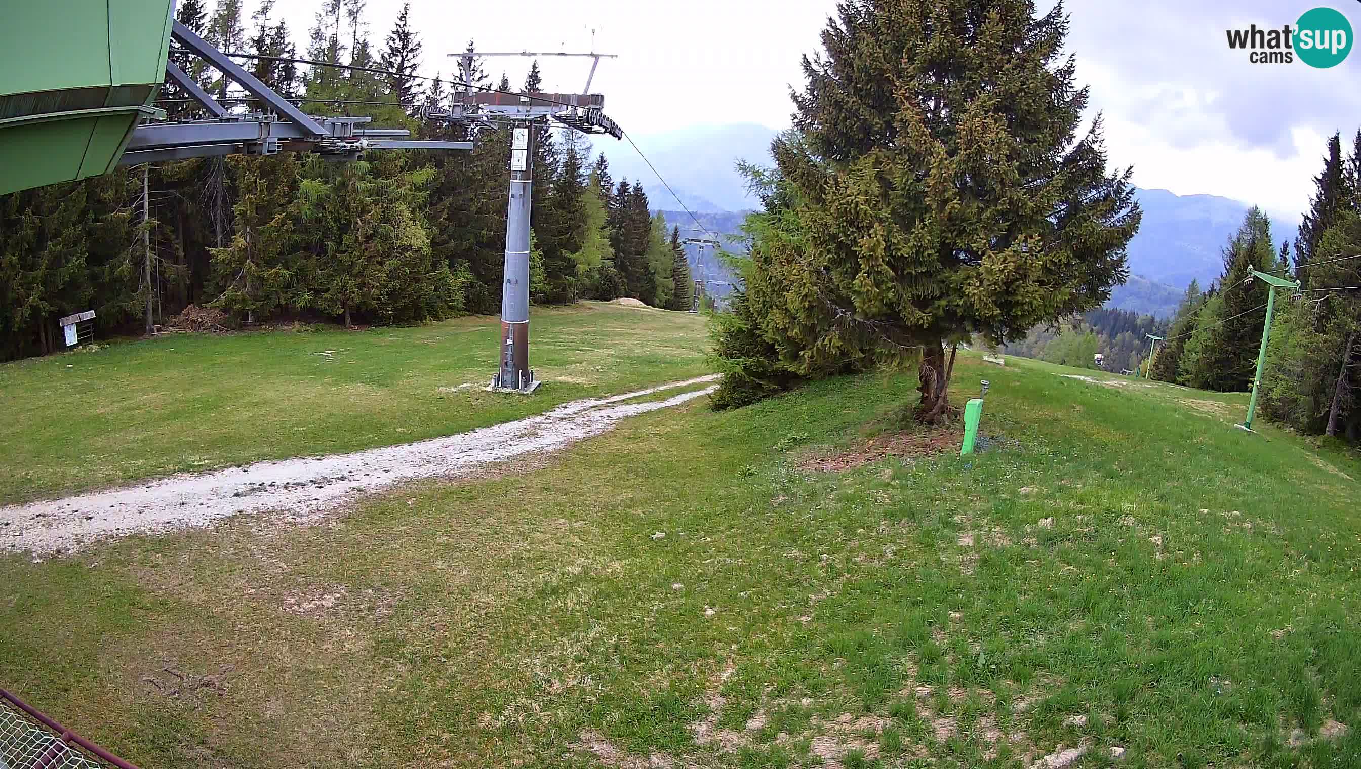 Skijalište Cerkno web kamera Lom – Slovenija
