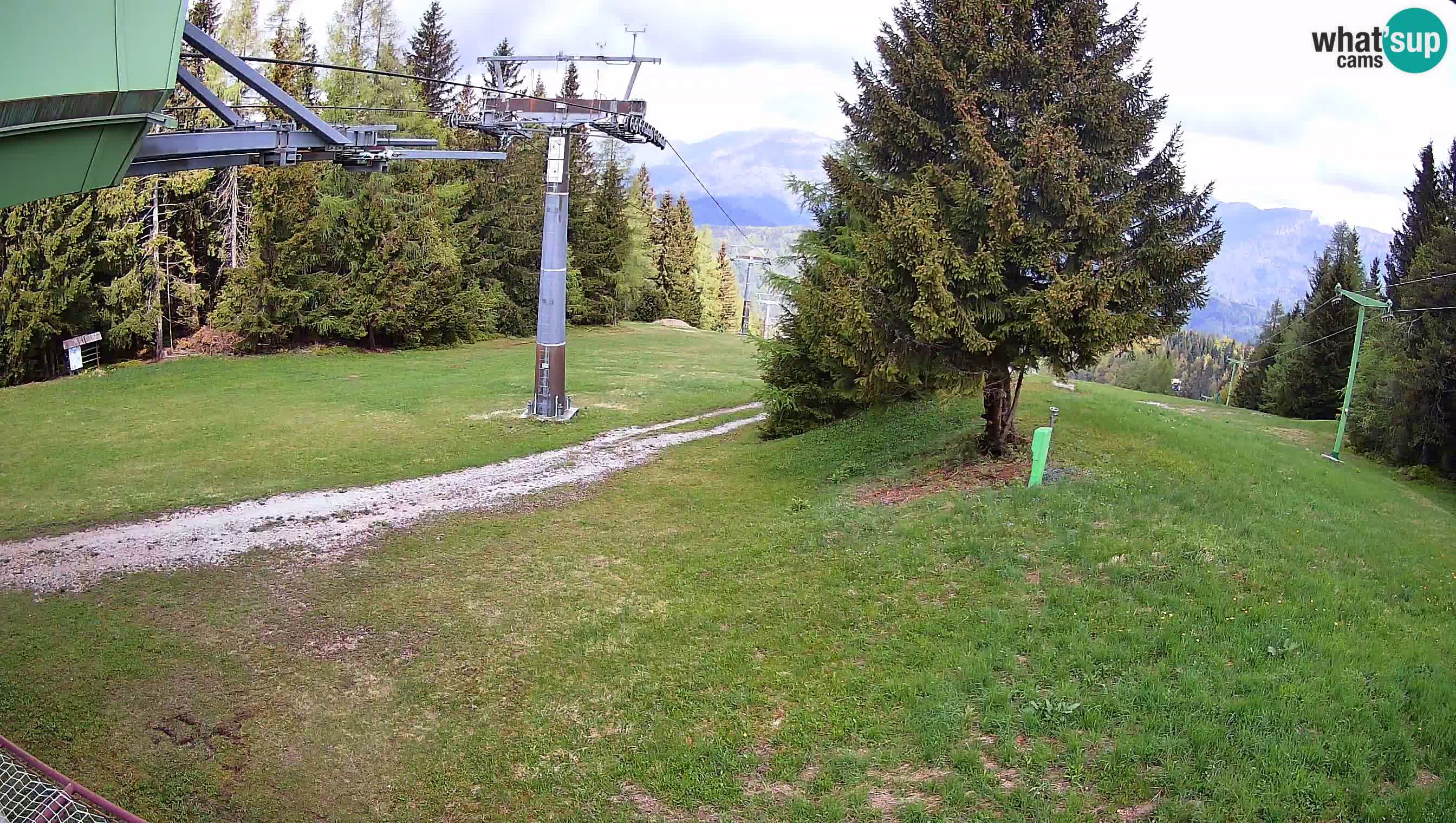 Skijalište Cerkno web kamera Lom – Slovenija