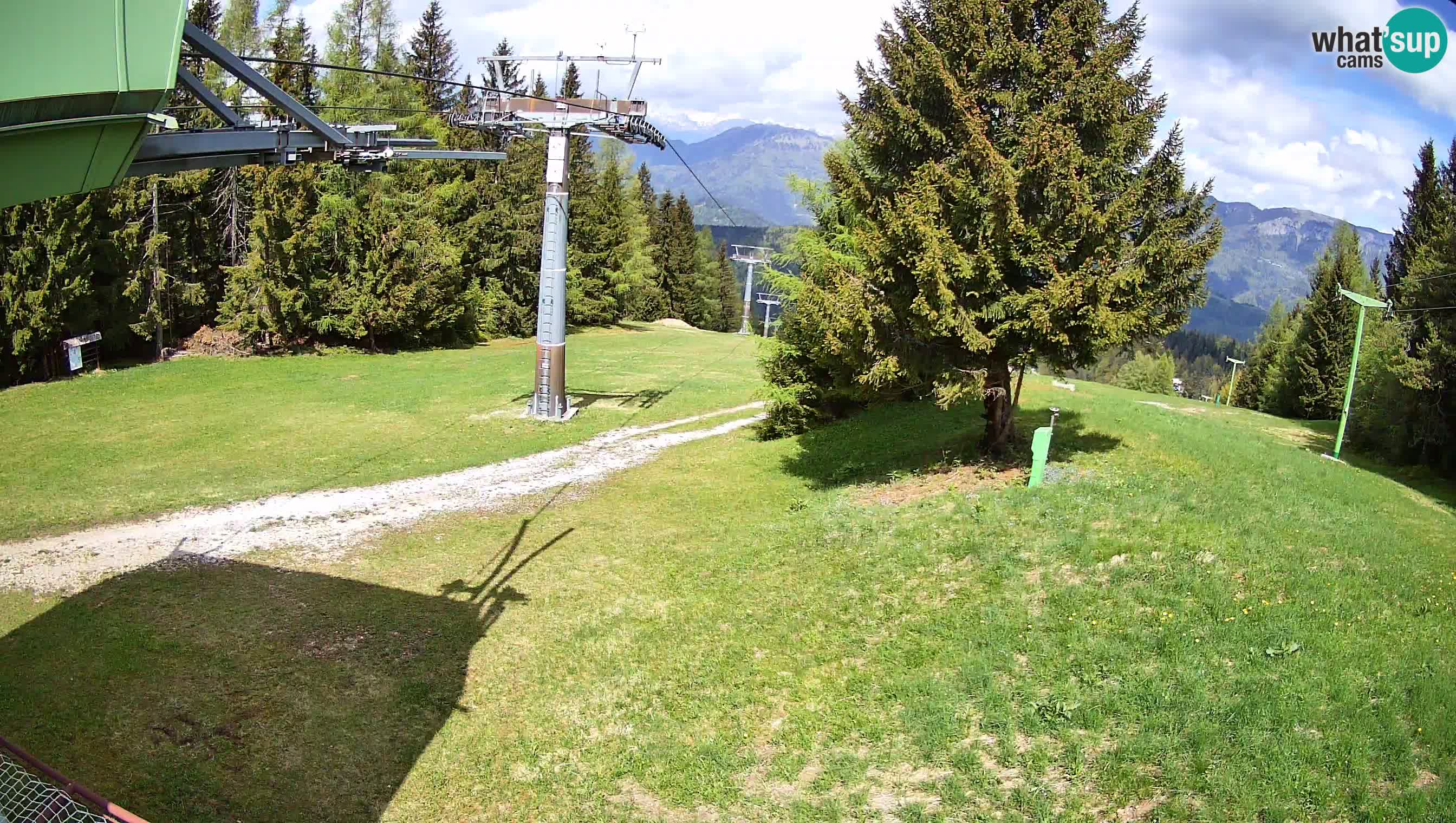 Skijalište Cerkno web kamera Lom – Slovenija