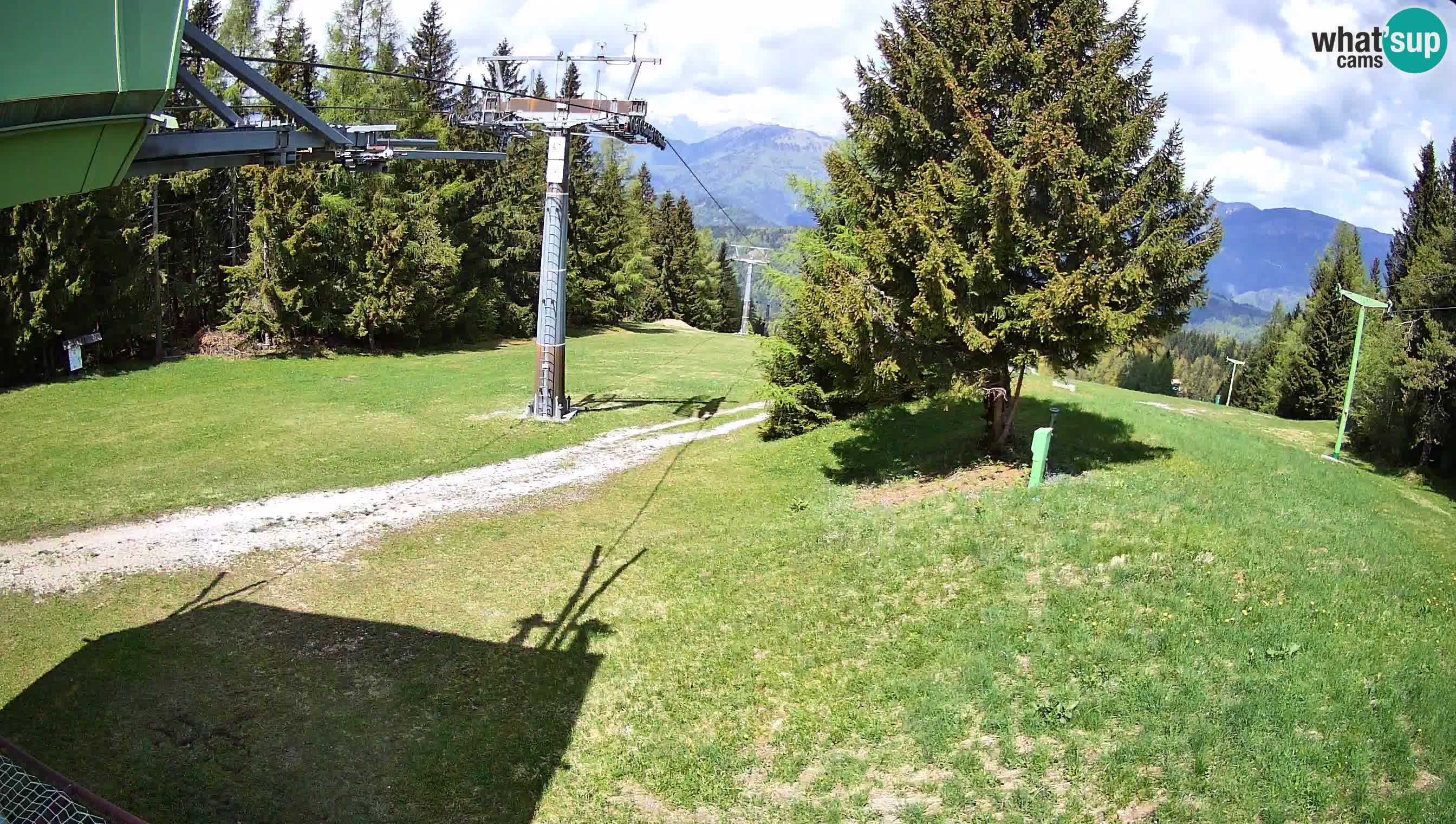 Skijalište Cerkno web kamera Lom – Slovenija