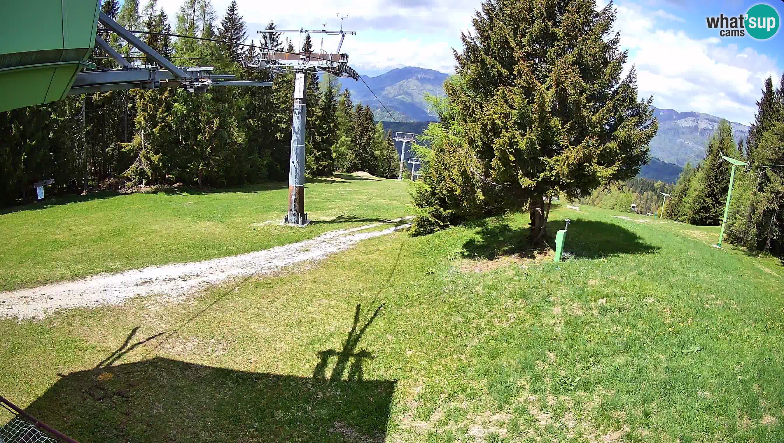 Skijalište Cerkno web kamera Lom – Slovenija