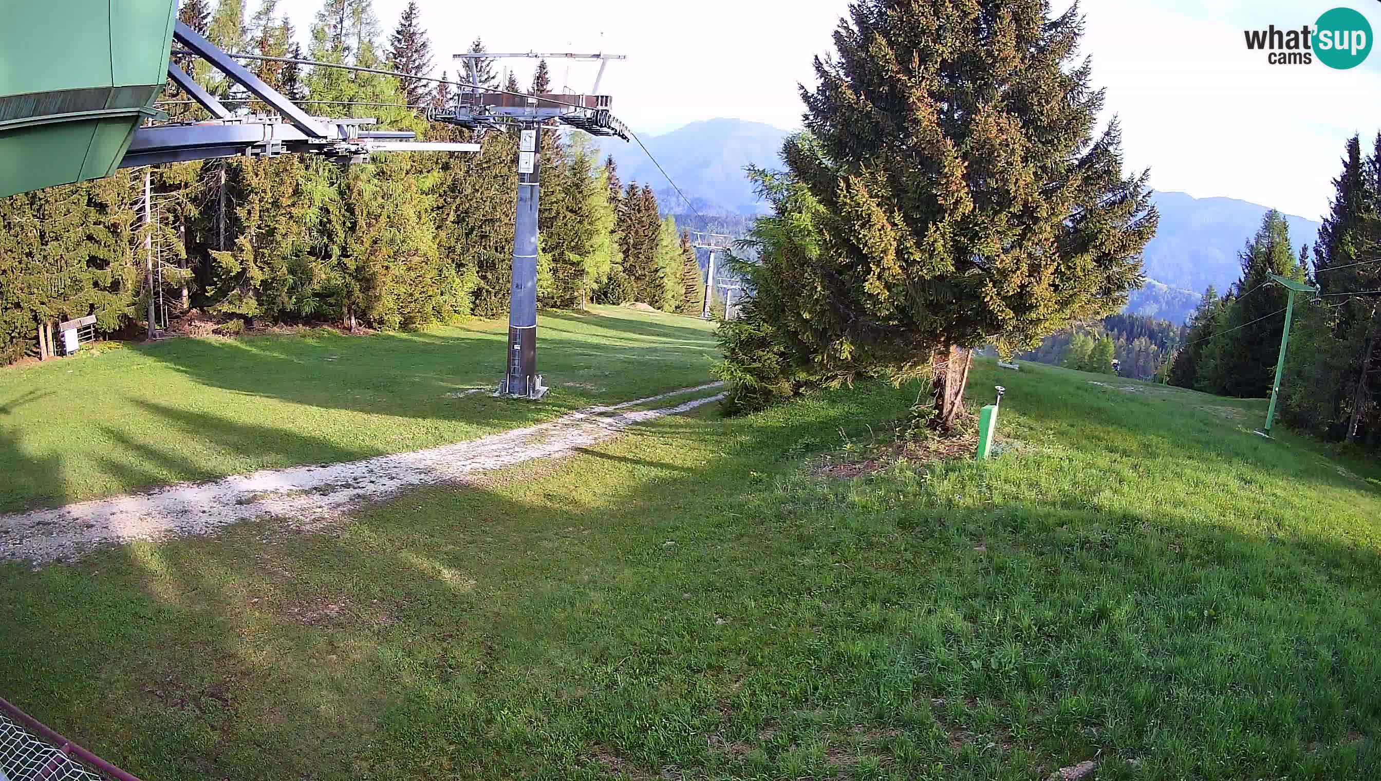 Skijalište Cerkno web kamera Lom – Slovenija