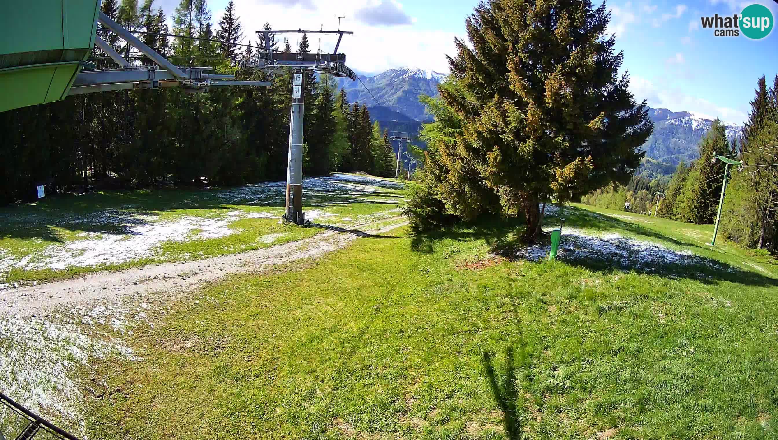 Skijalište Cerkno web kamera Lom – Slovenija