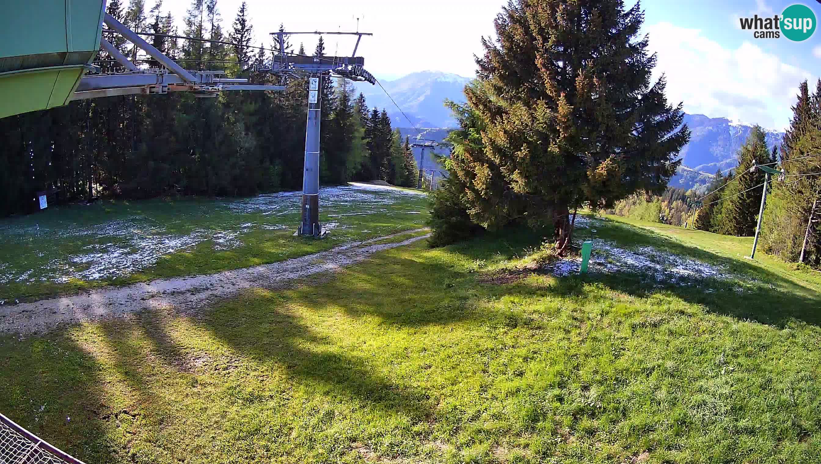 Skijalište Cerkno web kamera Lom – Slovenija