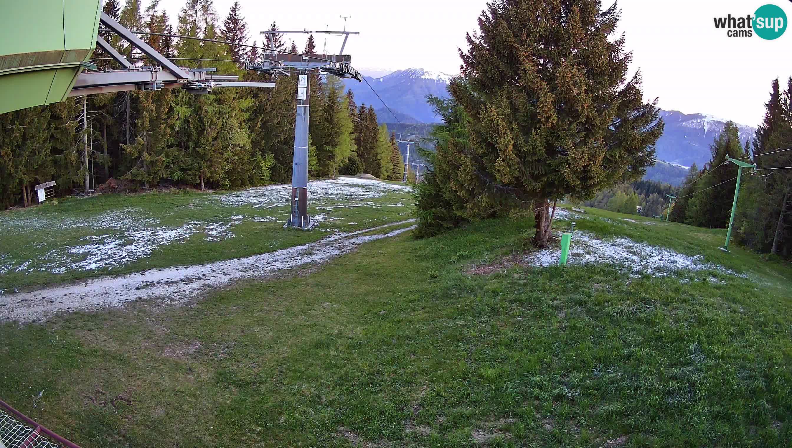 Skizentrum webcam Cerkno Lom – Slowenien