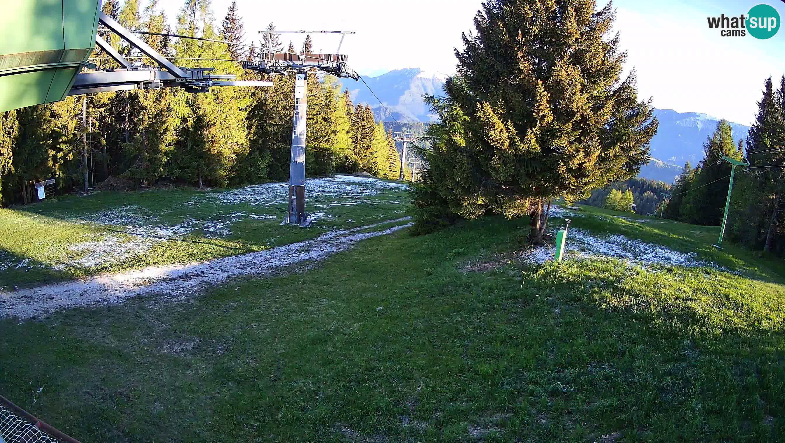 Smušišče Cerkno spletna kamera Lom zgornja proga