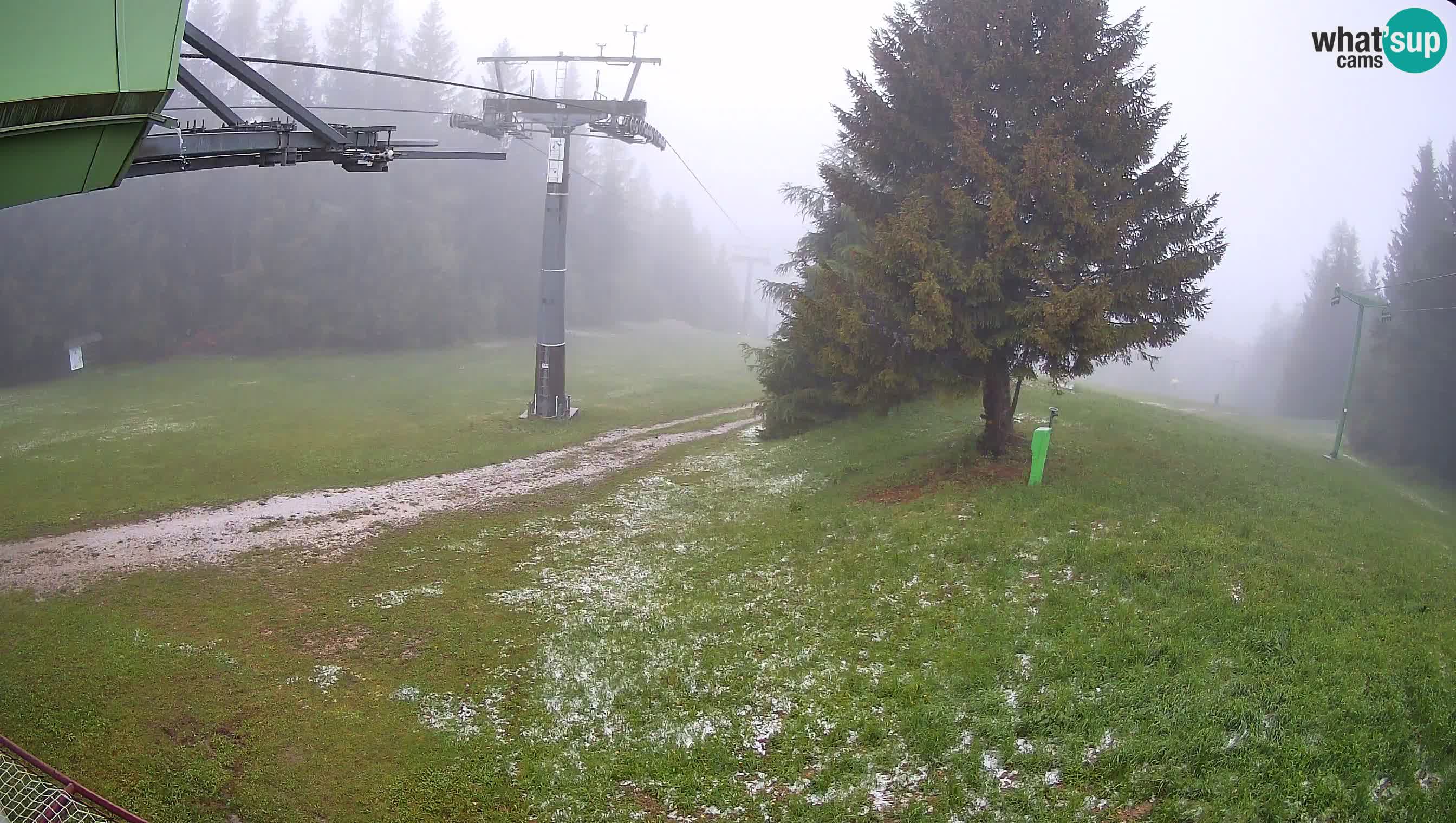 Skijalište Cerkno web kamera Lom – Slovenija
