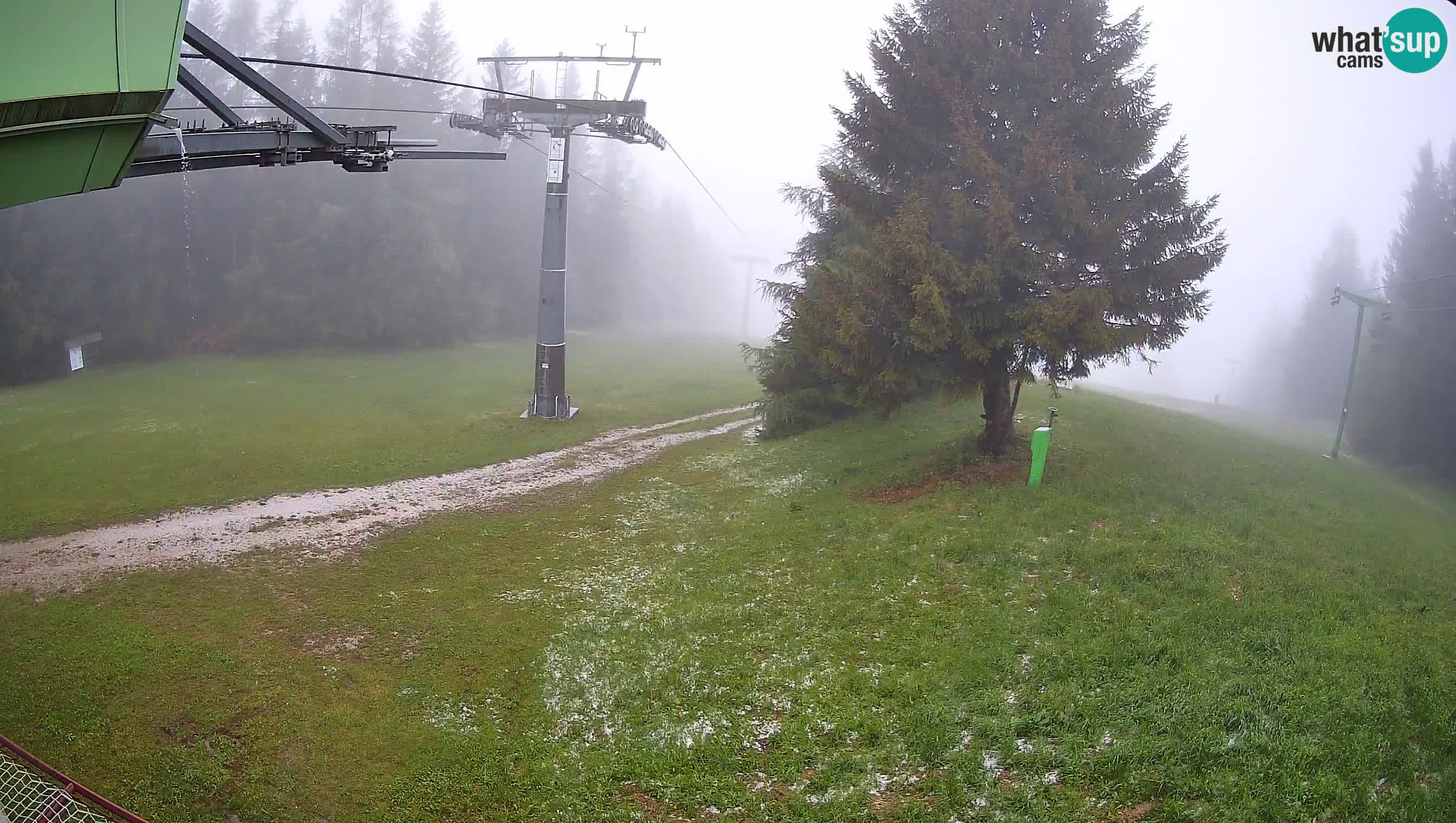 Skijalište Cerkno web kamera Lom – Slovenija