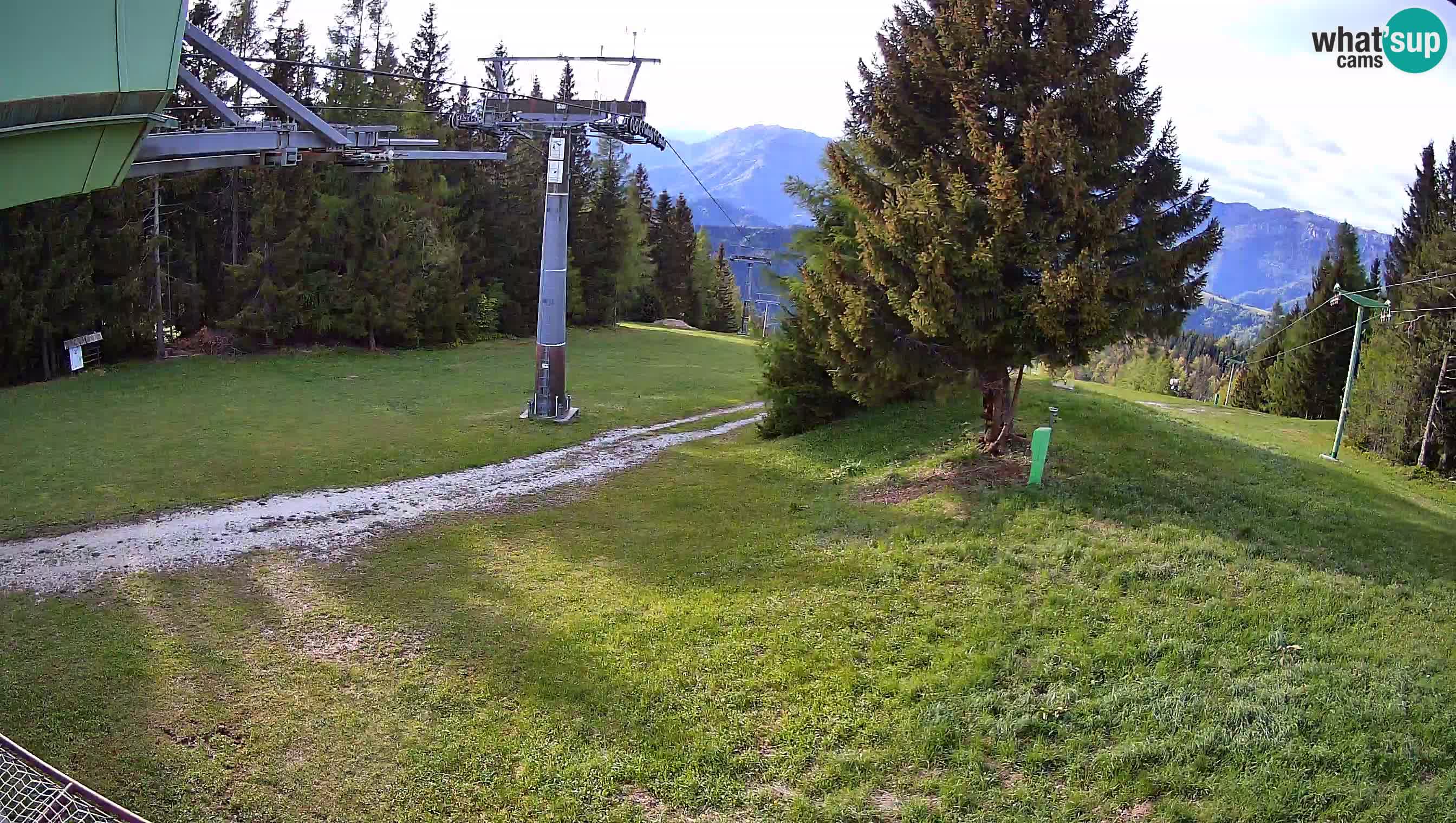Smušišče Cerkno spletna kamera Lom zgornja proga