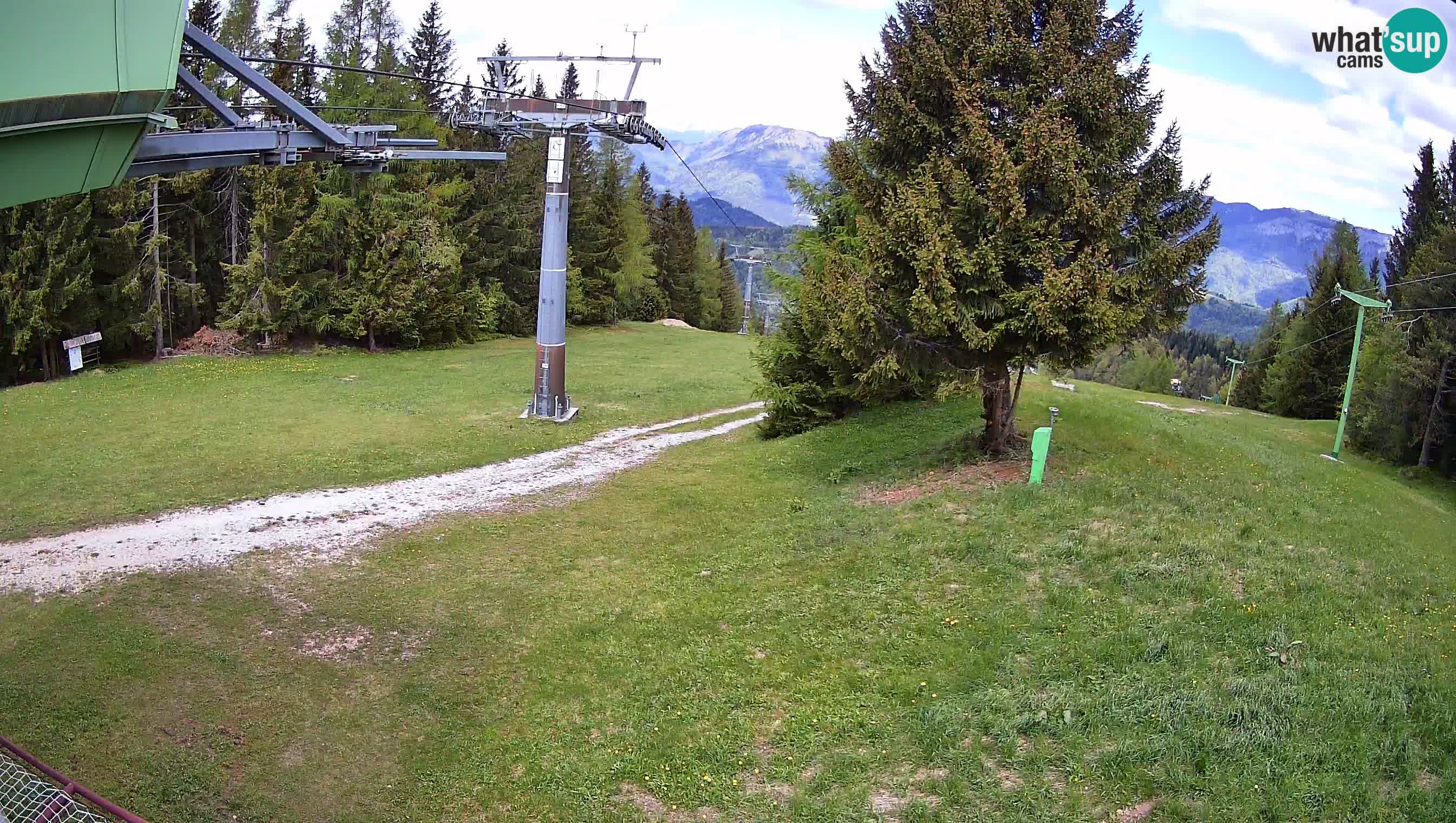 Skijalište Cerkno web kamera Lom – Slovenija