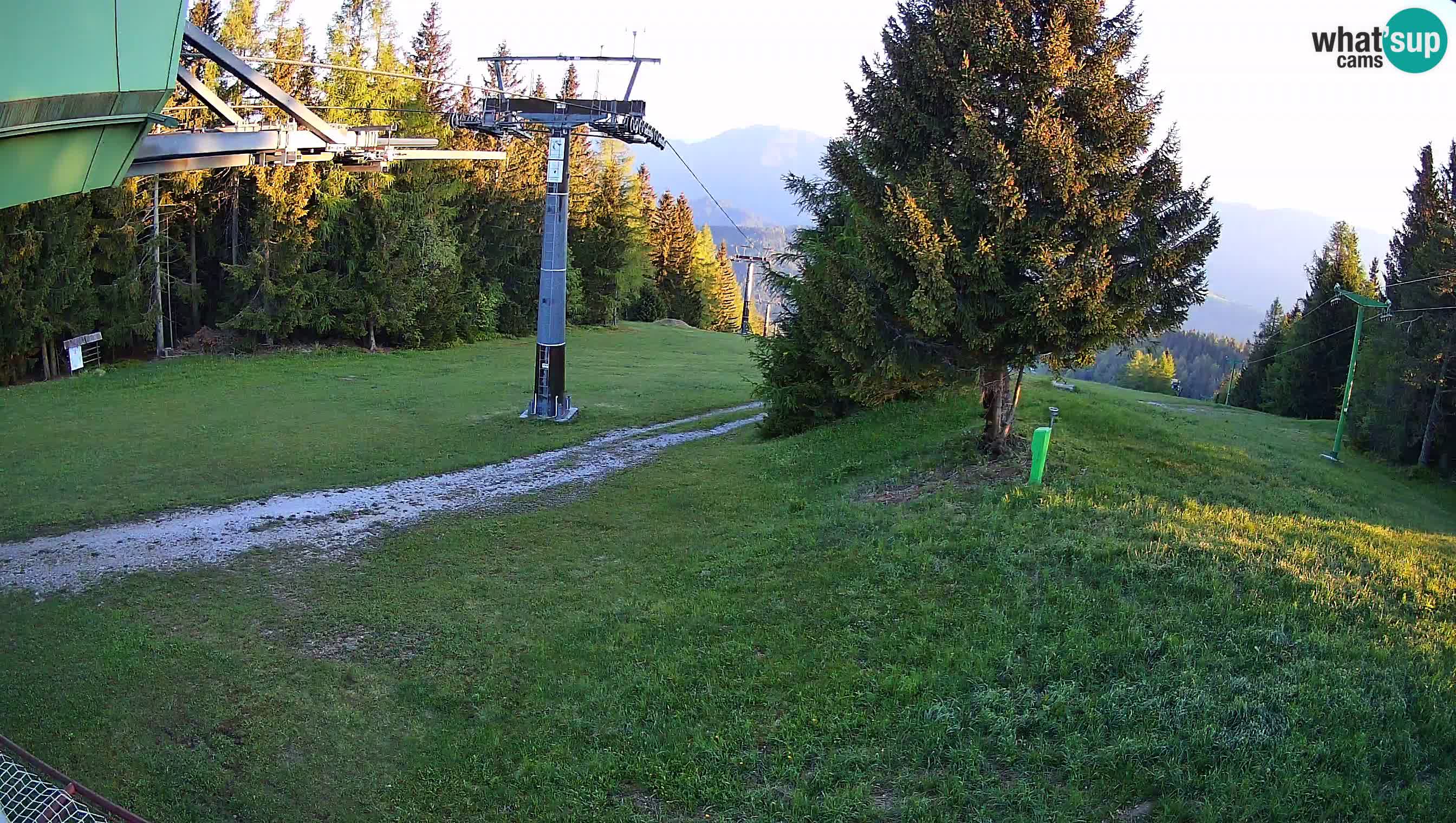 Smušišče Cerkno spletna kamera Lom zgornja proga