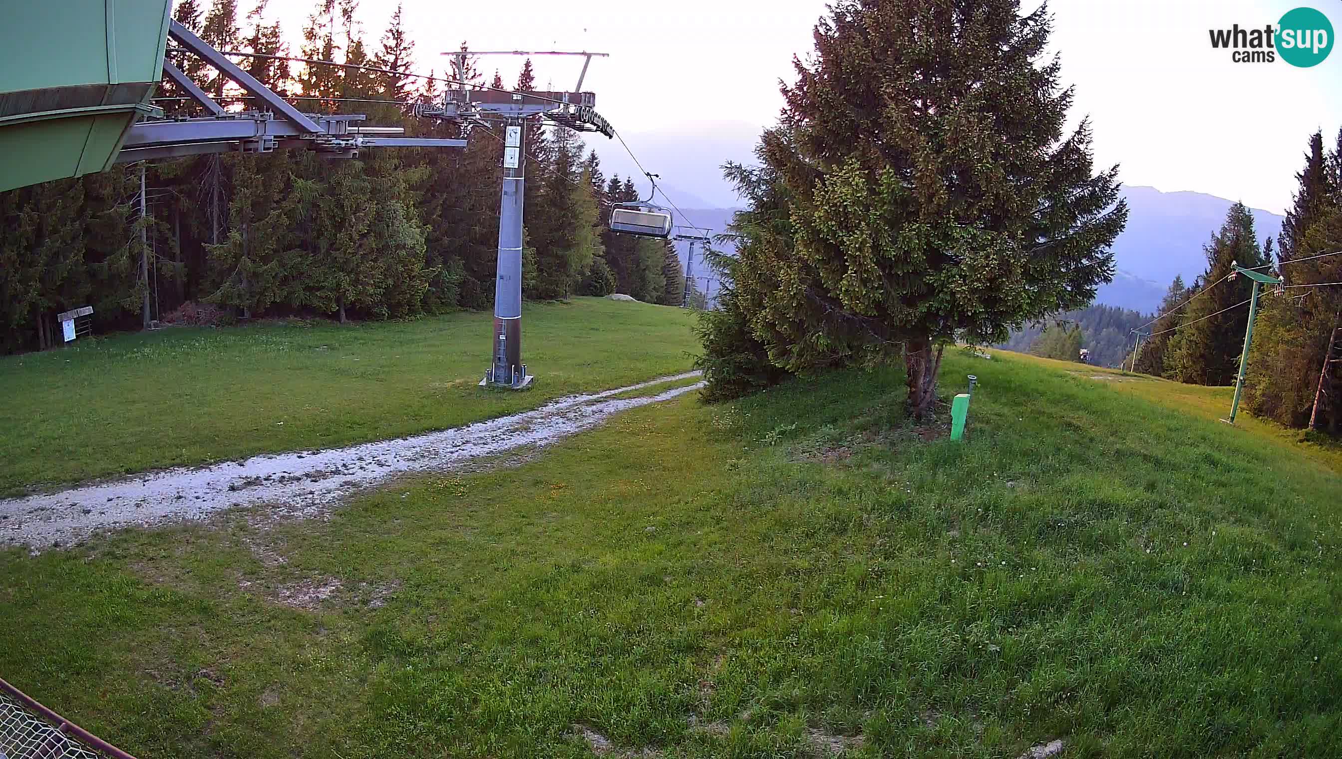 Skijalište Cerkno web kamera Lom – Slovenija