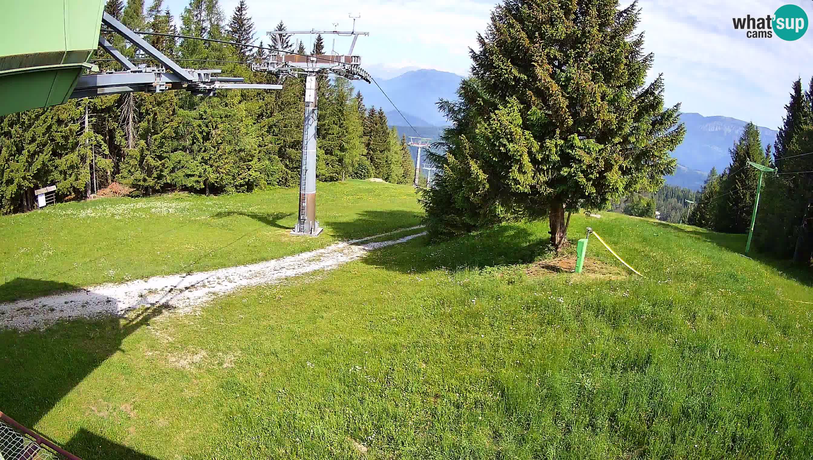 Skijalište Cerkno web kamera Lom – Slovenija