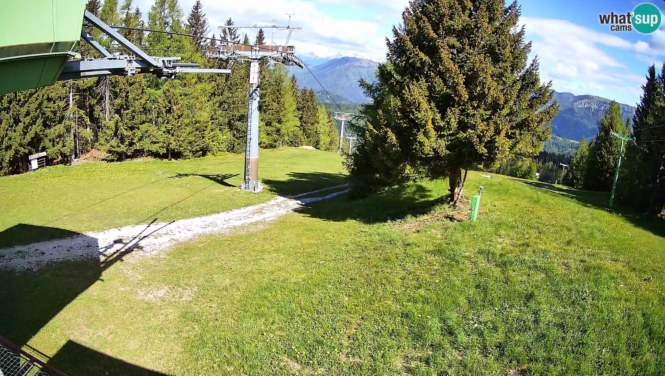 Skijalište Cerkno web kamera Lom – Slovenija