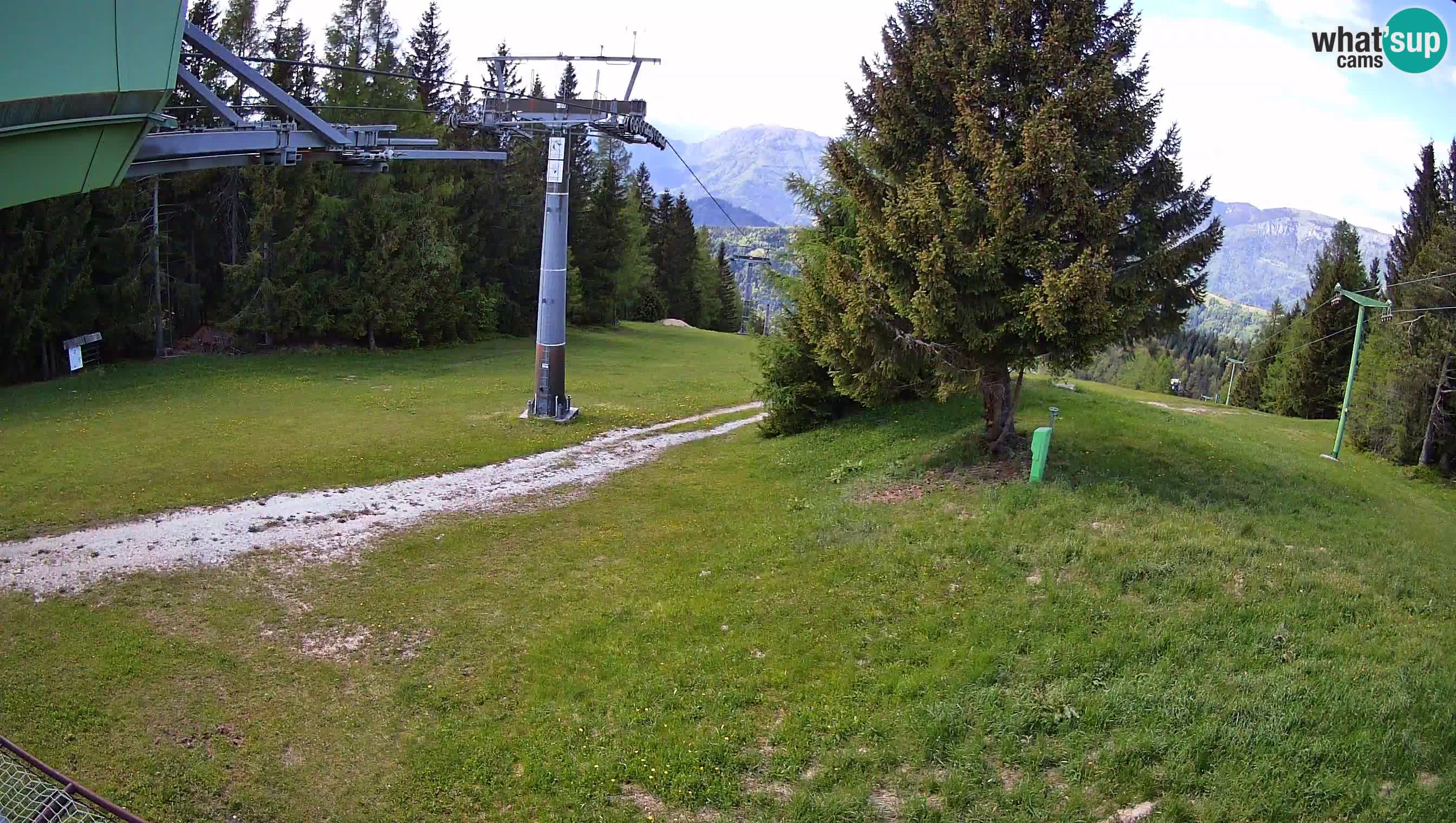 Skijalište Cerkno web kamera Lom – Slovenija