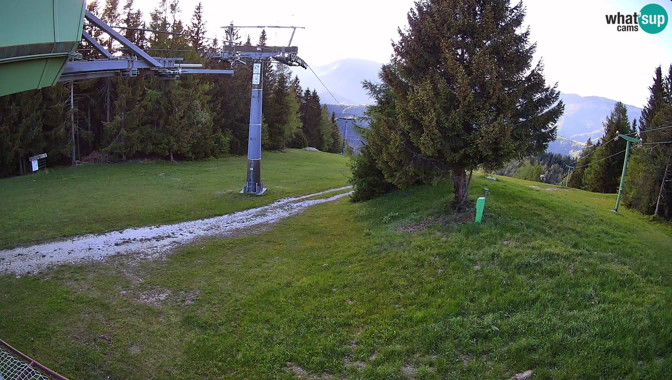 Cámara en vivo Estación de esquí de Cerkno Lom – Eslovenia