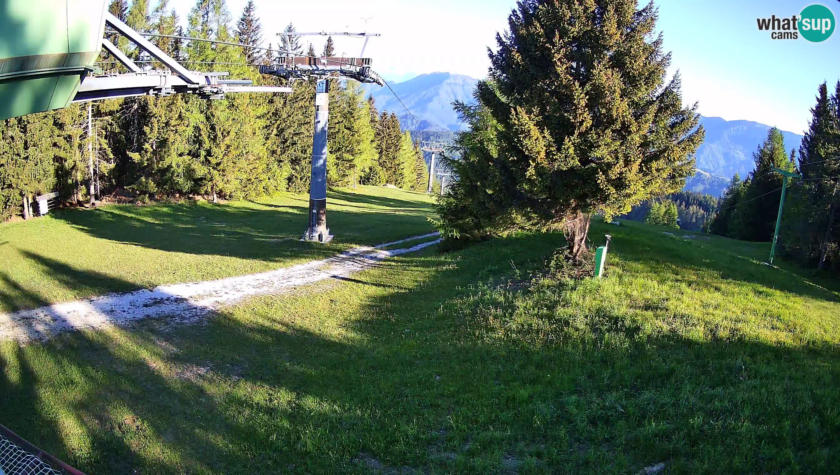 Smušišče Cerkno spletna kamera Lom zgornja proga