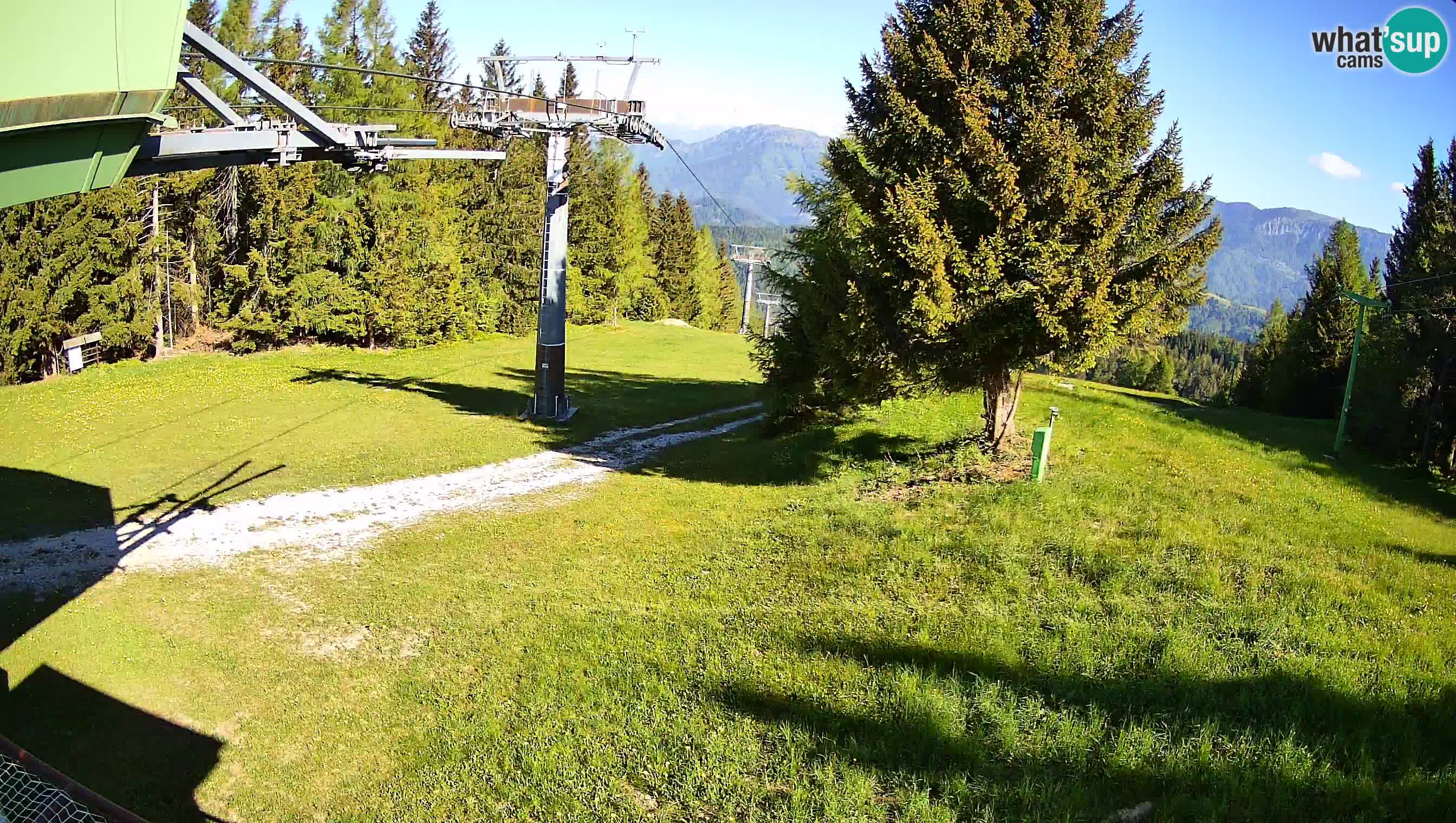 Skijalište Cerkno web kamera Lom – Slovenija