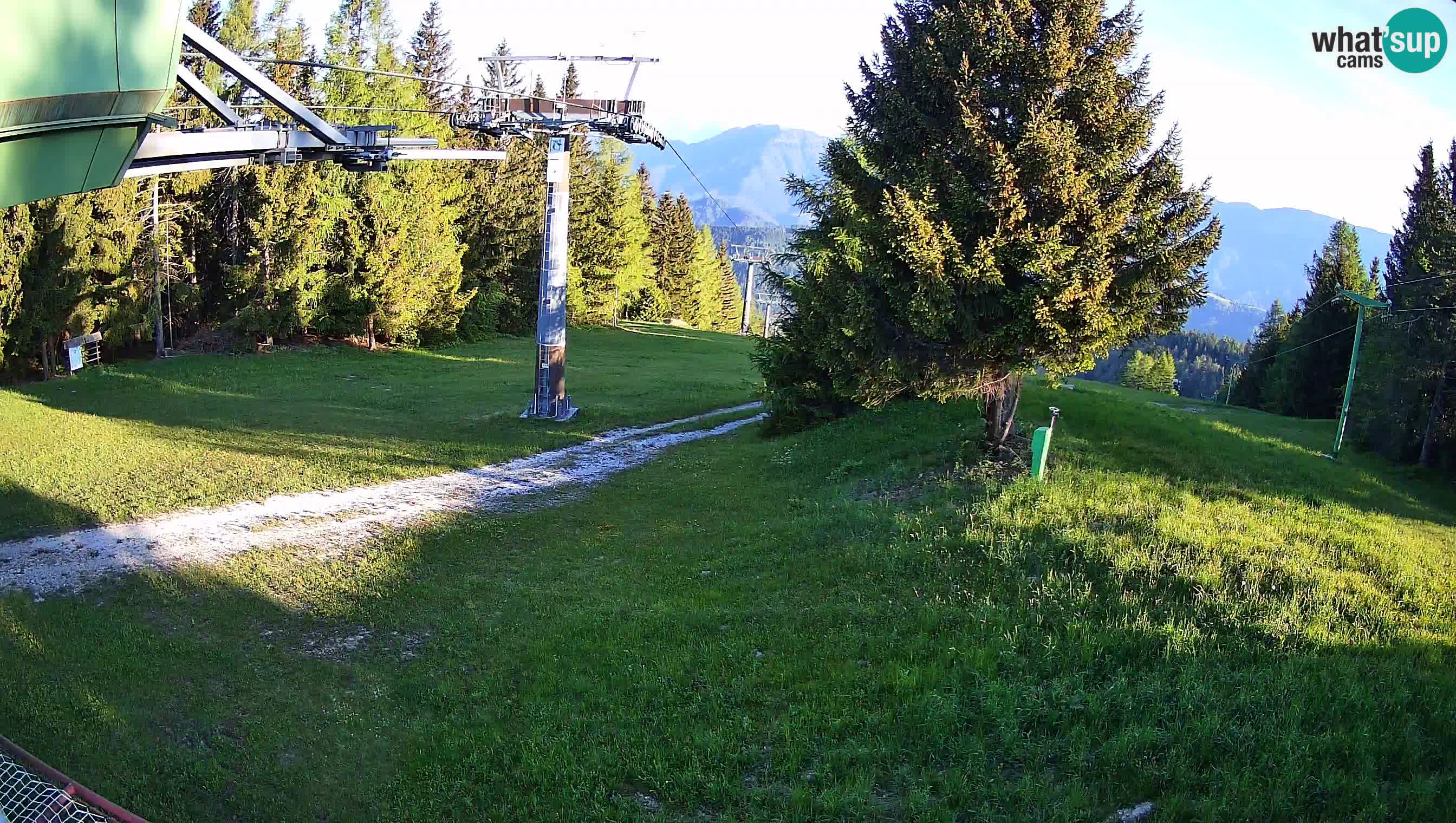 Smušišče Cerkno spletna kamera Lom zgornja proga
