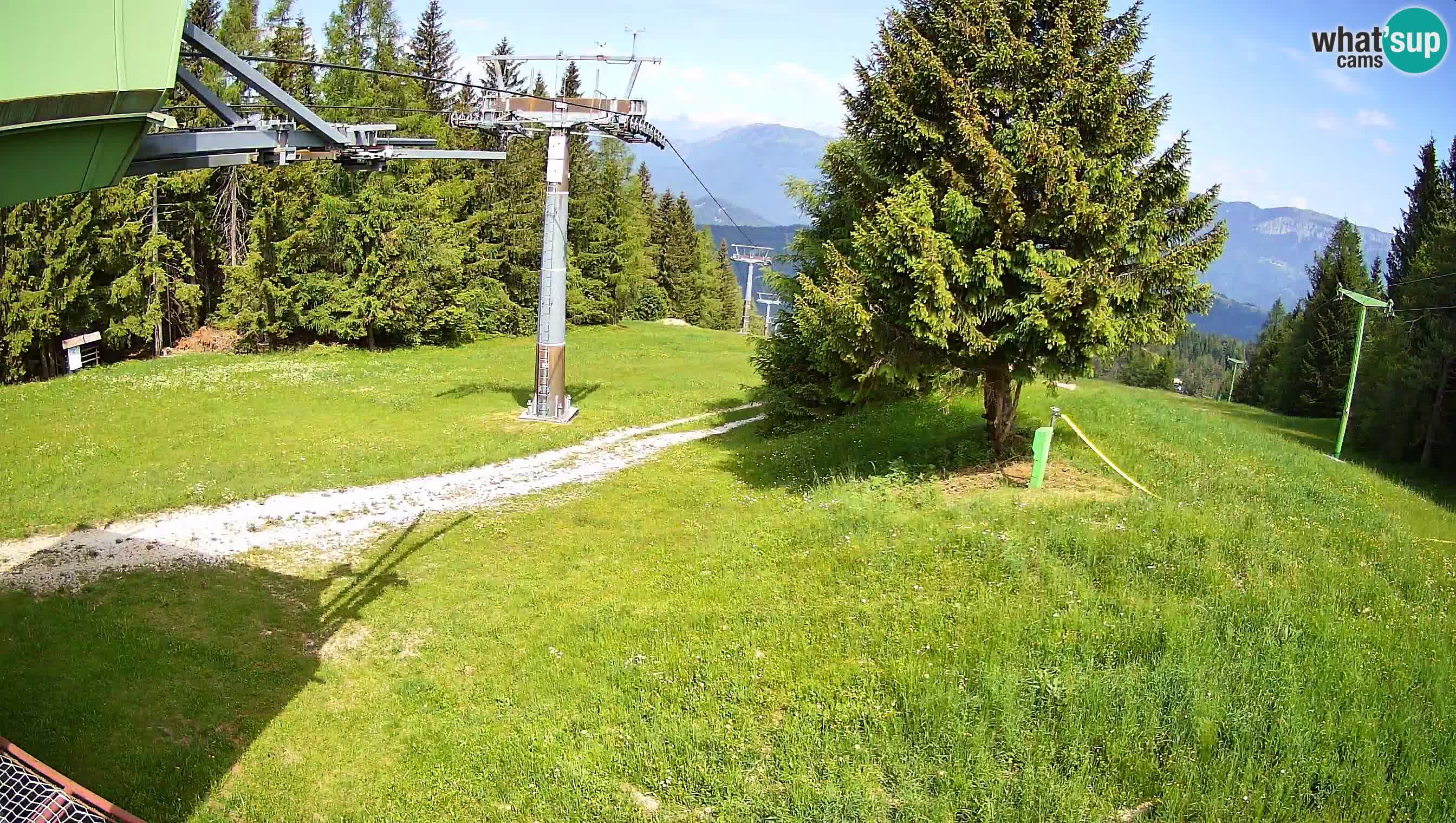 Skijalište Cerkno web kamera Lom – Slovenija