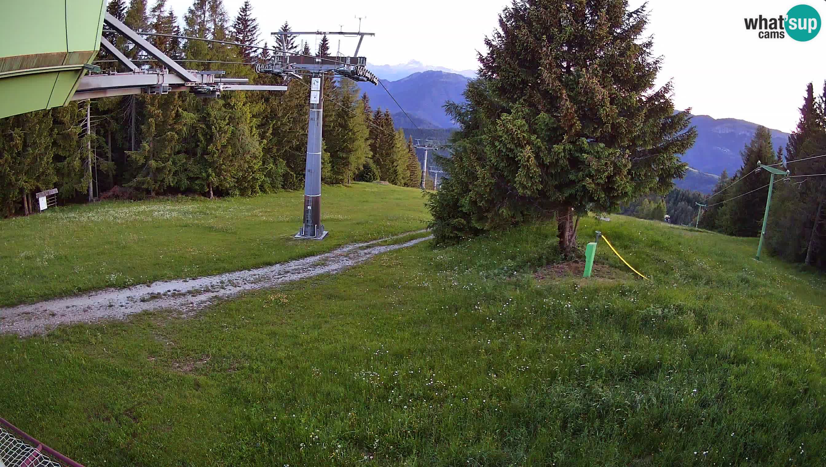 Cámara en vivo Estación de esquí de Cerkno Lom – Eslovenia