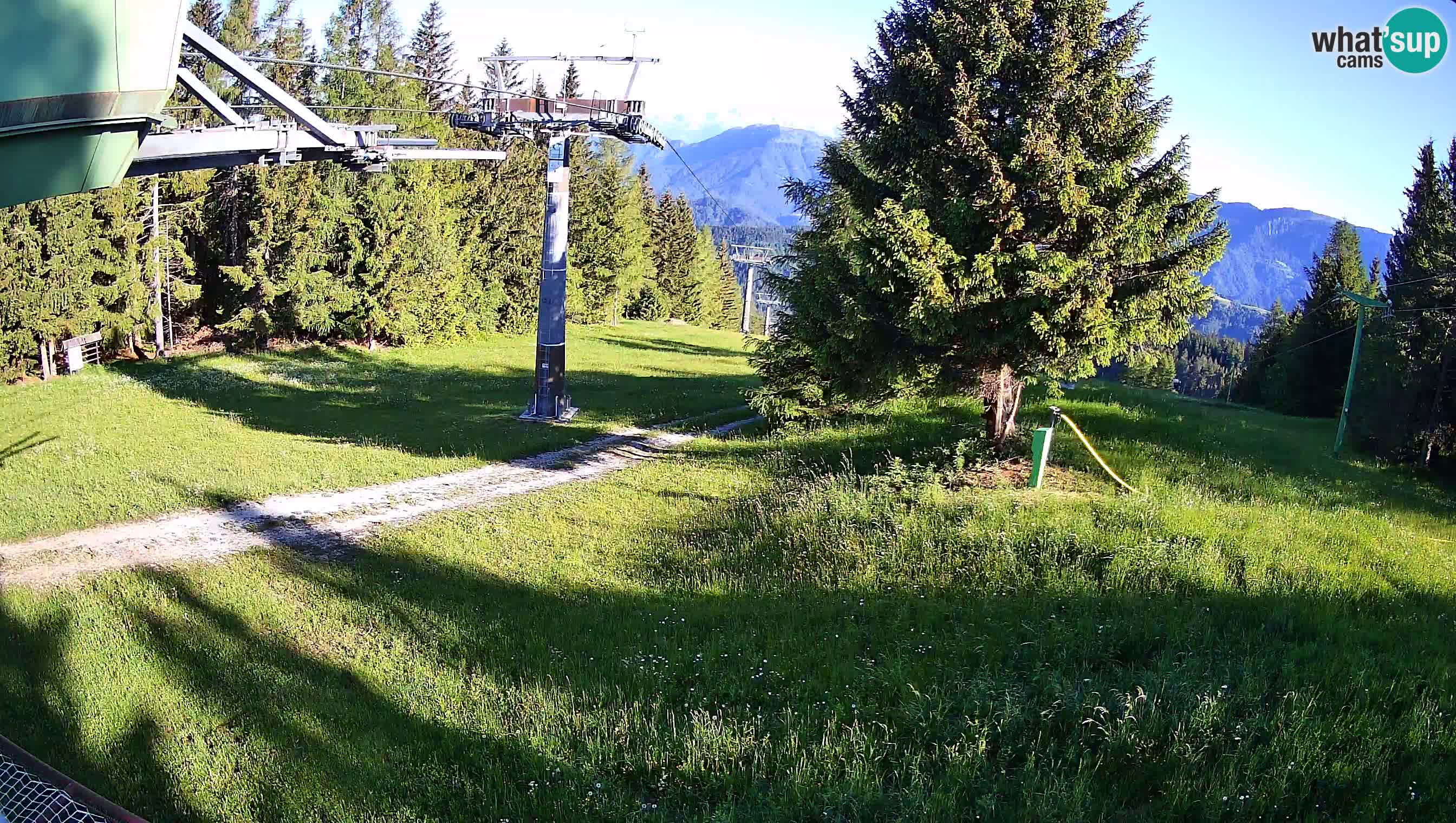 Smušišče Cerkno spletna kamera Lom zgornja proga
