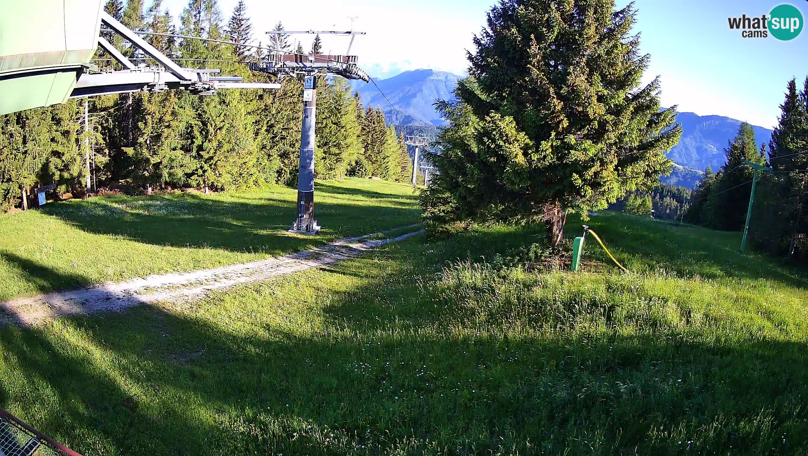 Smušišče Cerkno spletna kamera Lom zgornja proga