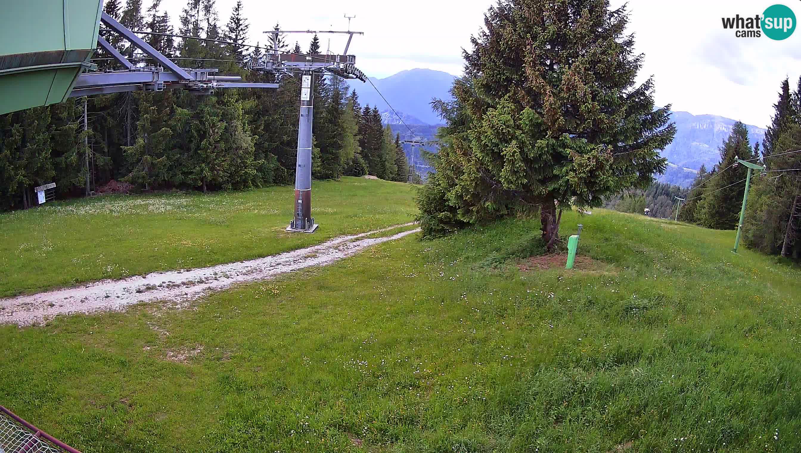Skijalište Cerkno web kamera Lom – Slovenija
