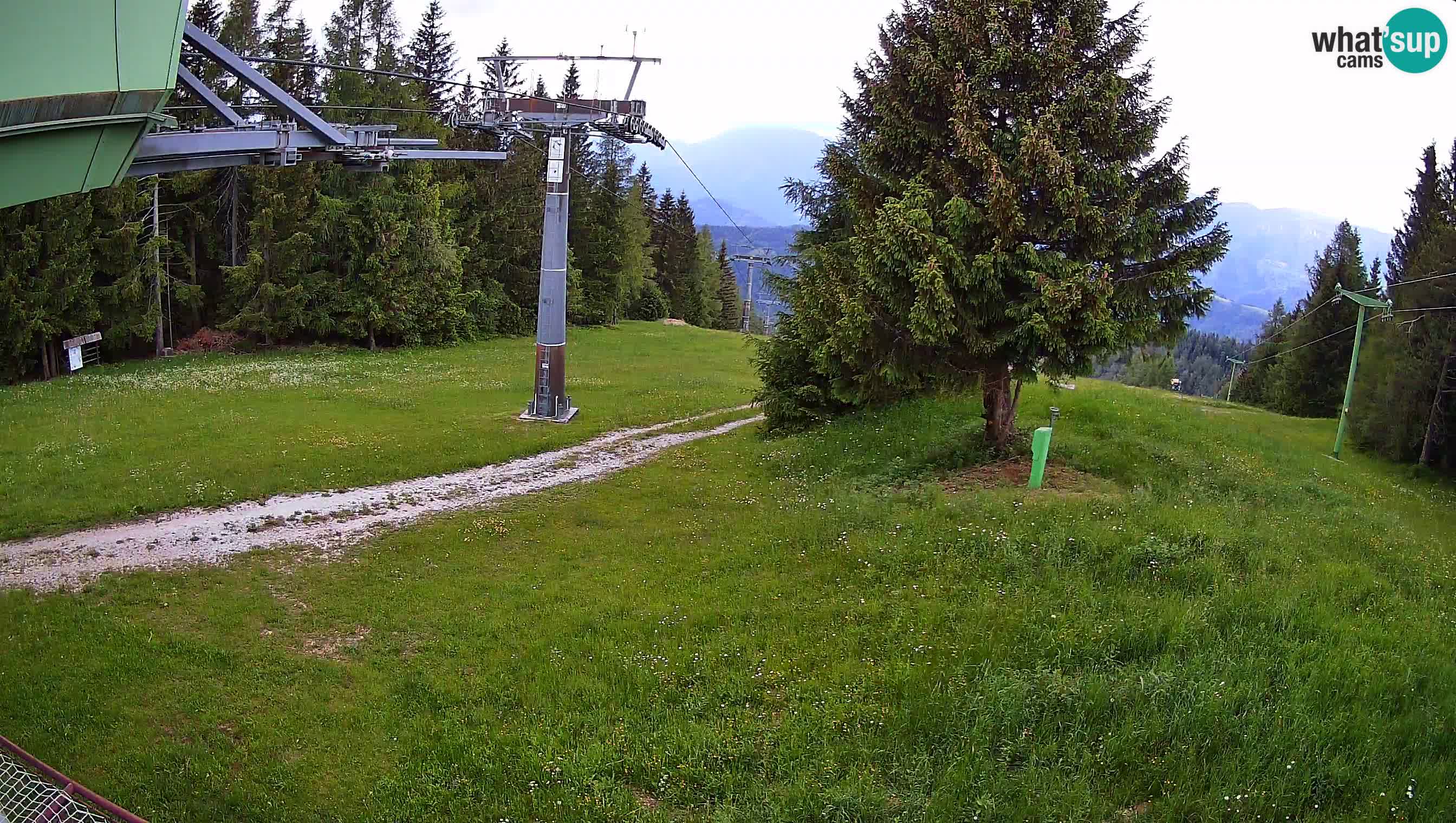Skijalište Cerkno web kamera Lom – Slovenija