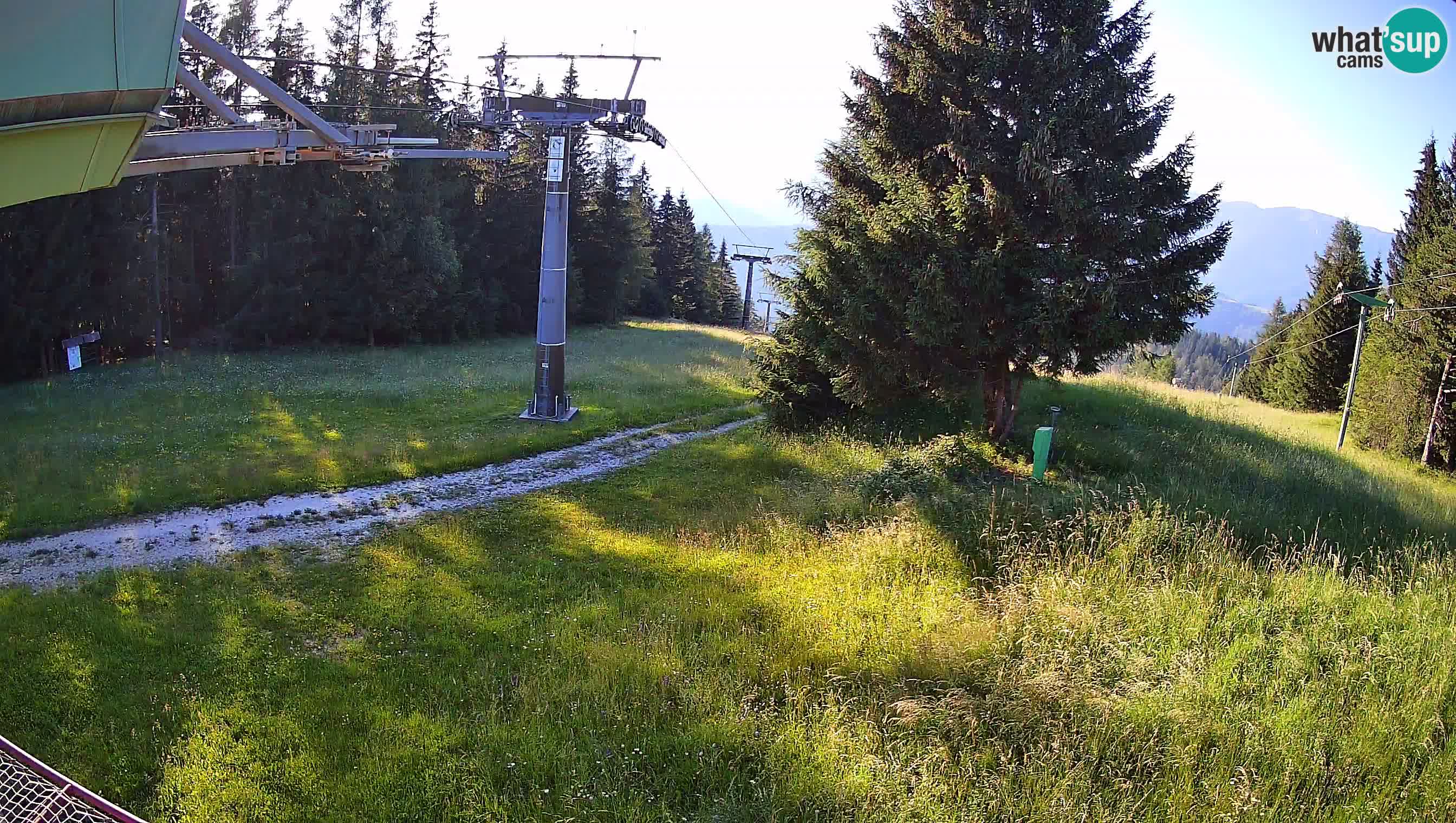 Skijalište Cerkno web kamera Lom – Slovenija