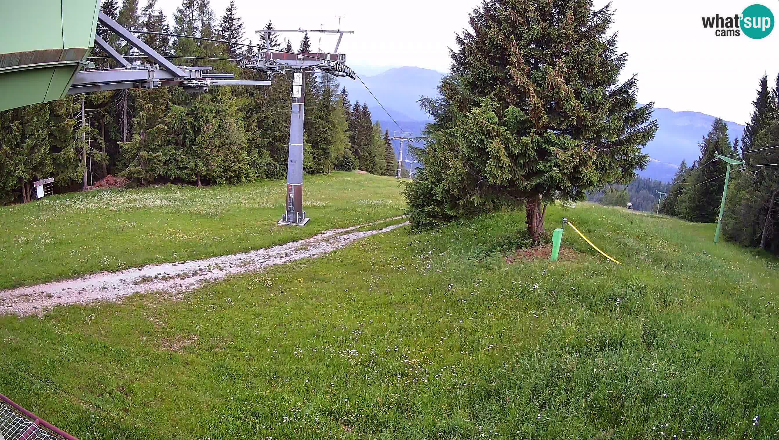 Smušišče Cerkno spletna kamera Lom zgornja proga