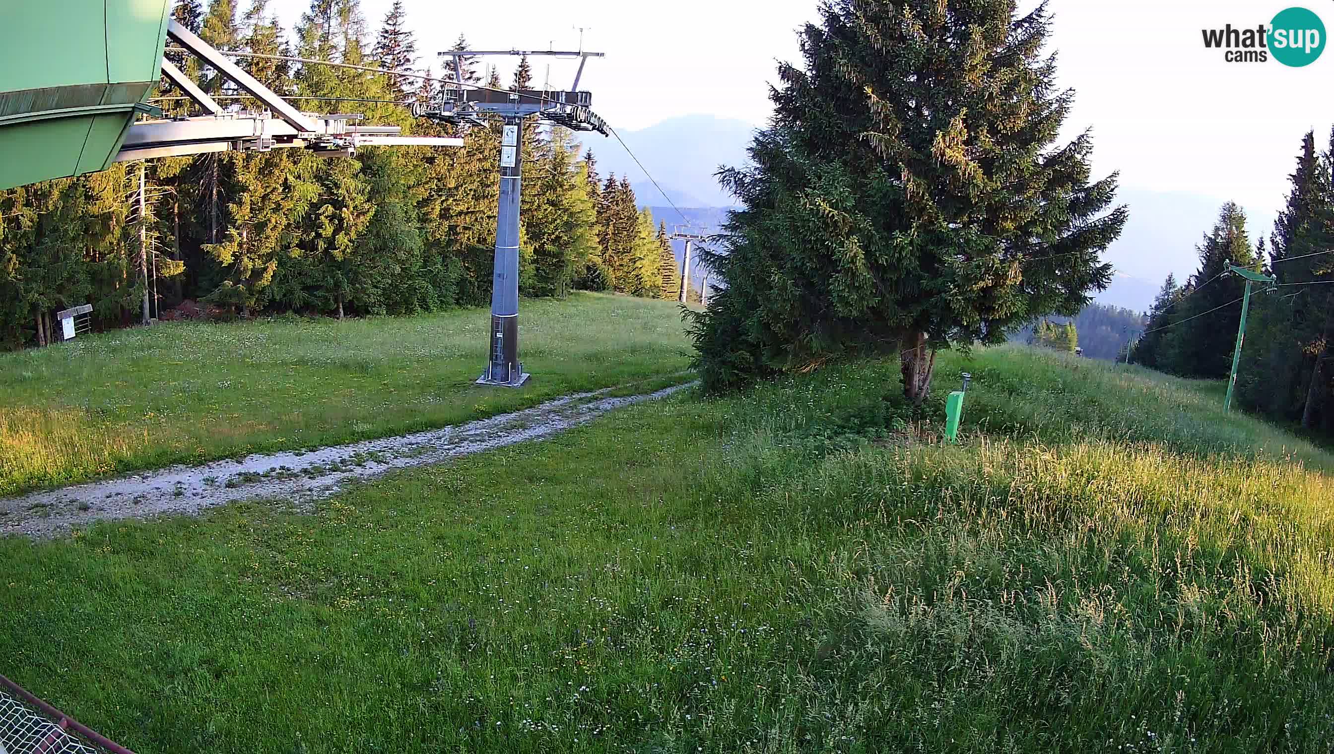 Cámara en vivo Estación de esquí de Cerkno Lom – Eslovenia