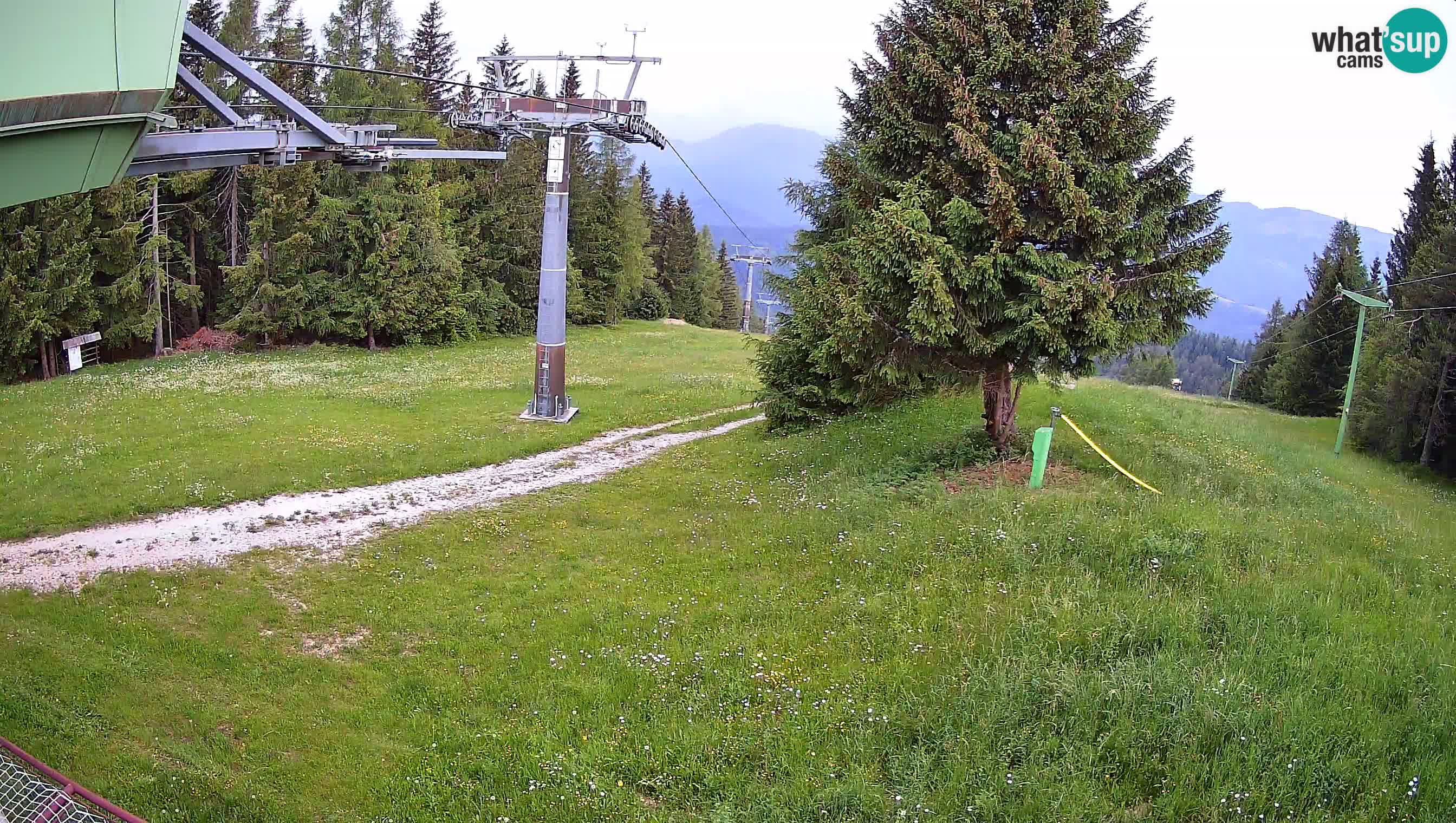 Skijalište Cerkno web kamera Lom – Slovenija