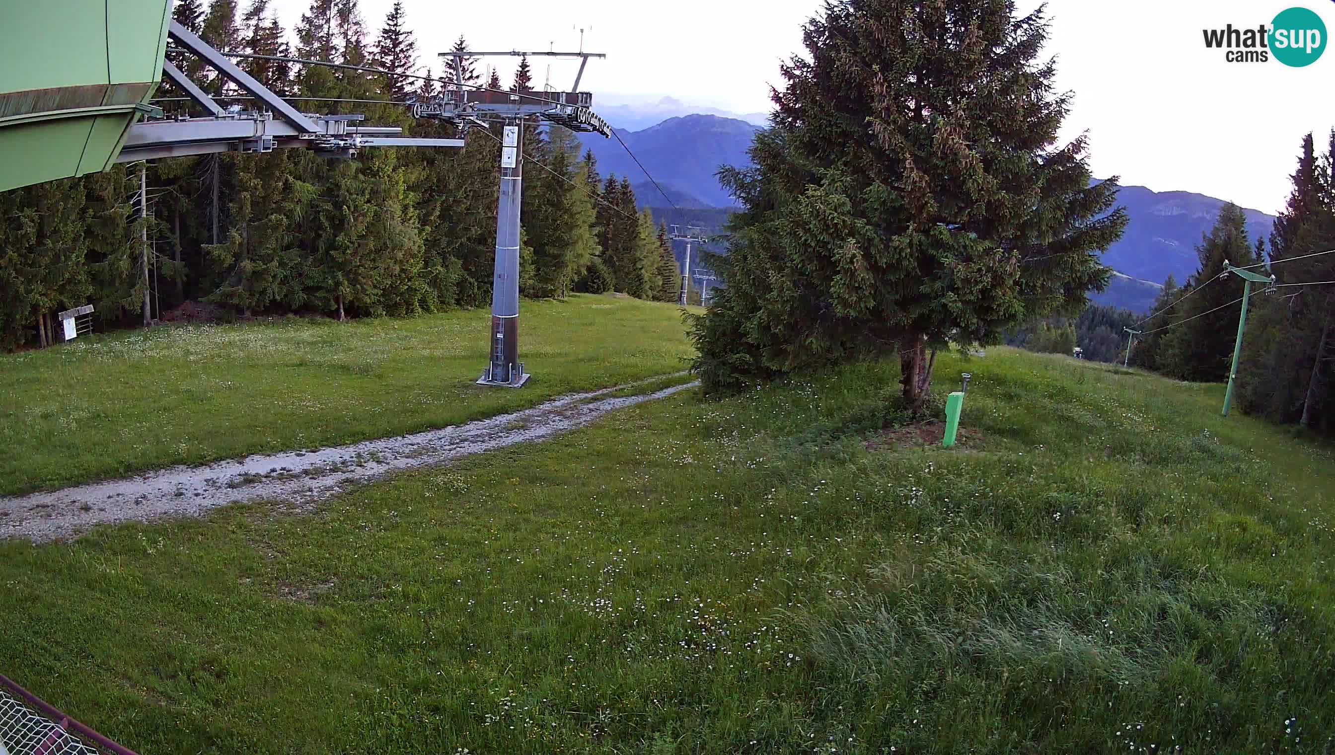 Skizentrum webcam Cerkno Lom – Slowenien