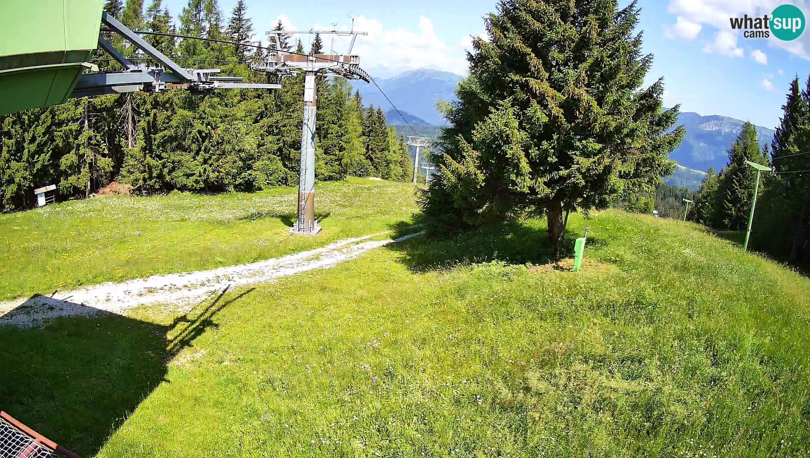 Skijalište Cerkno web kamera Lom – Slovenija