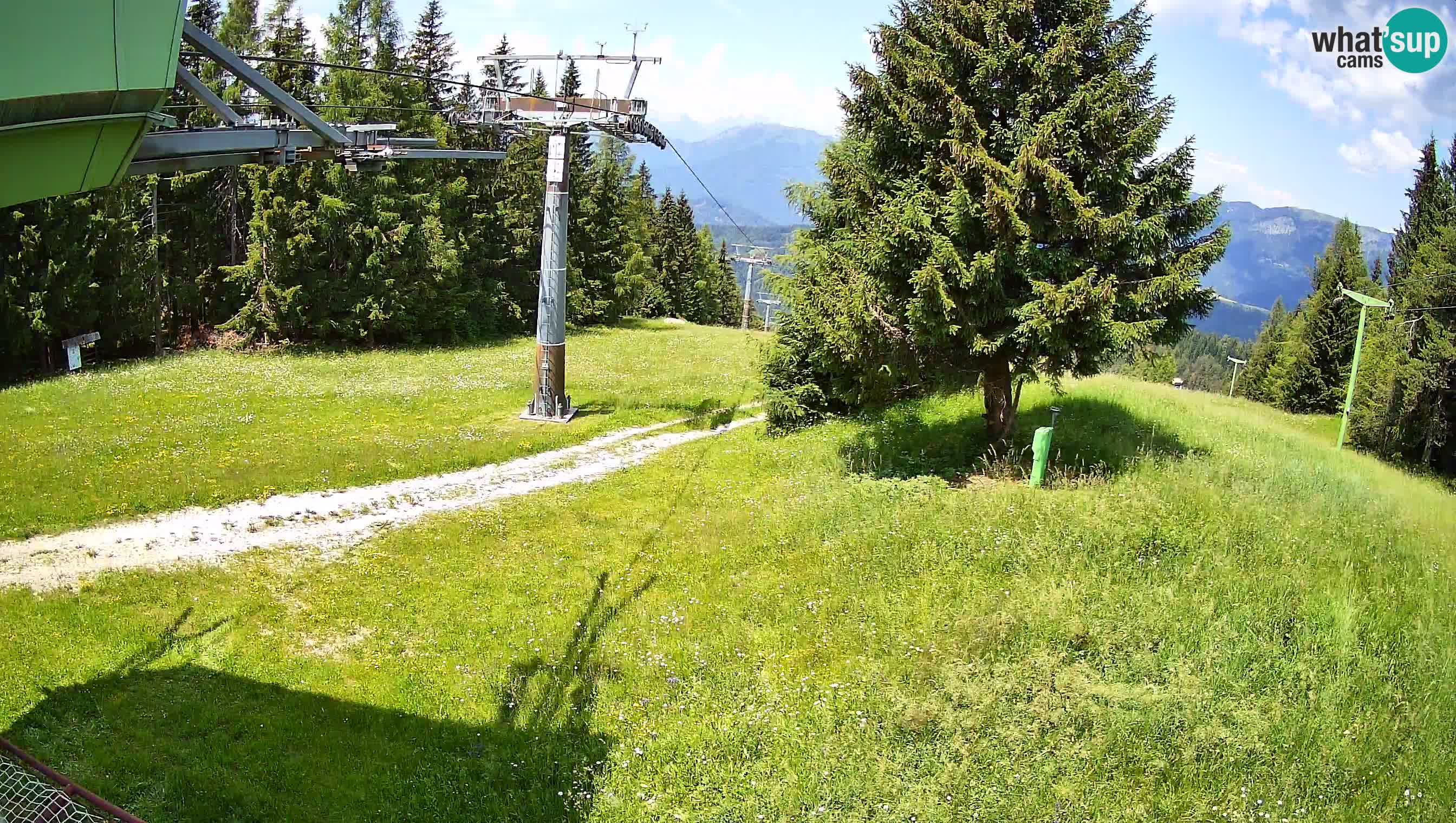 Skijalište Cerkno web kamera Lom – Slovenija