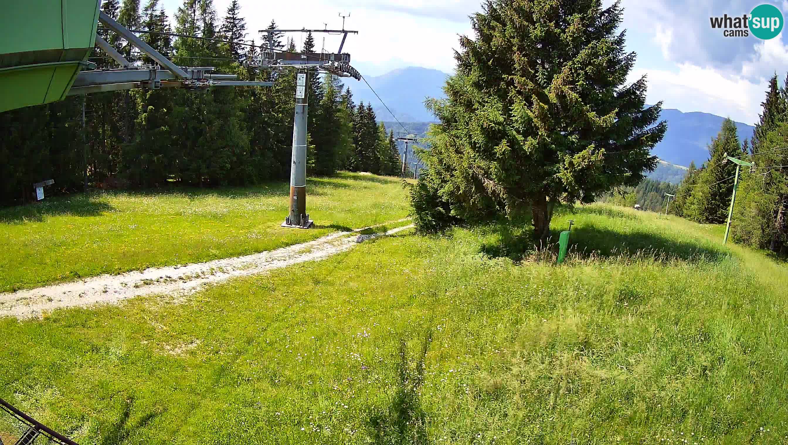 Skijalište Cerkno web kamera Lom – Slovenija