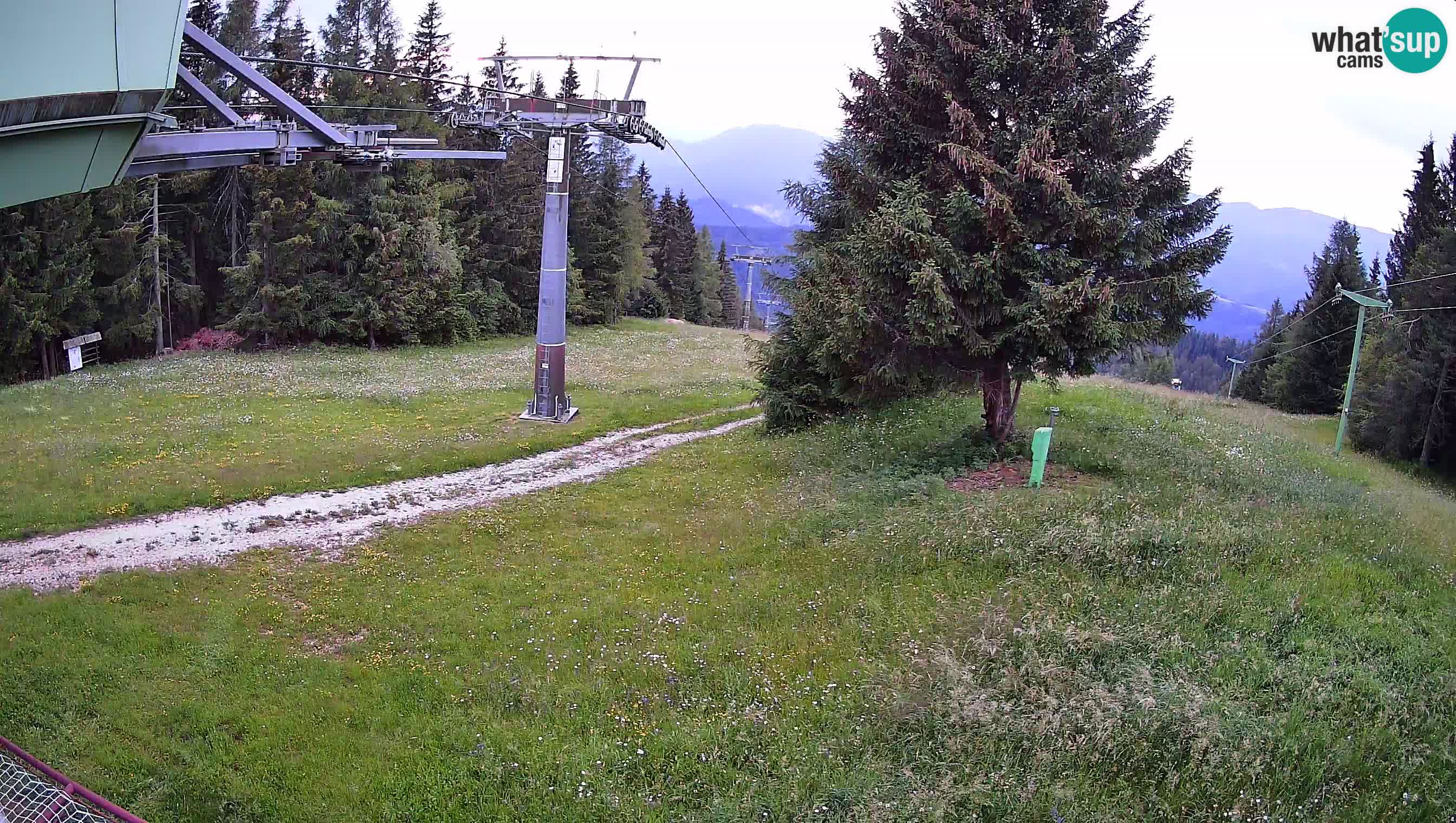 Smušišče Cerkno spletna kamera Lom zgornja proga