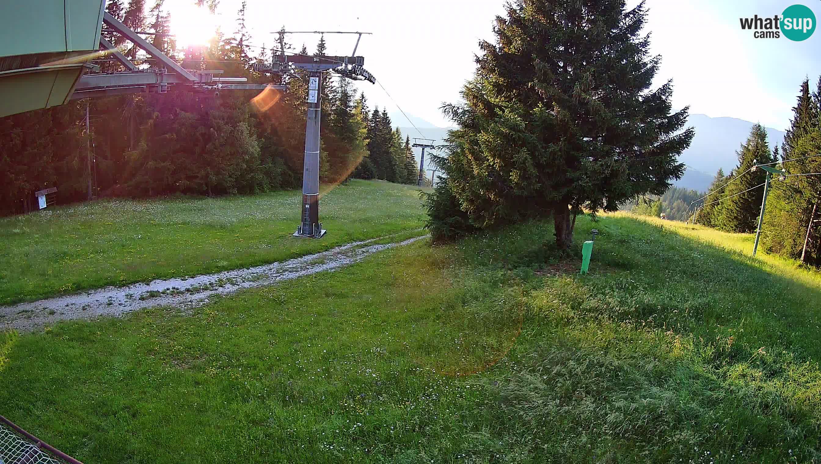 Smušišče Cerkno spletna kamera Lom zgornja proga