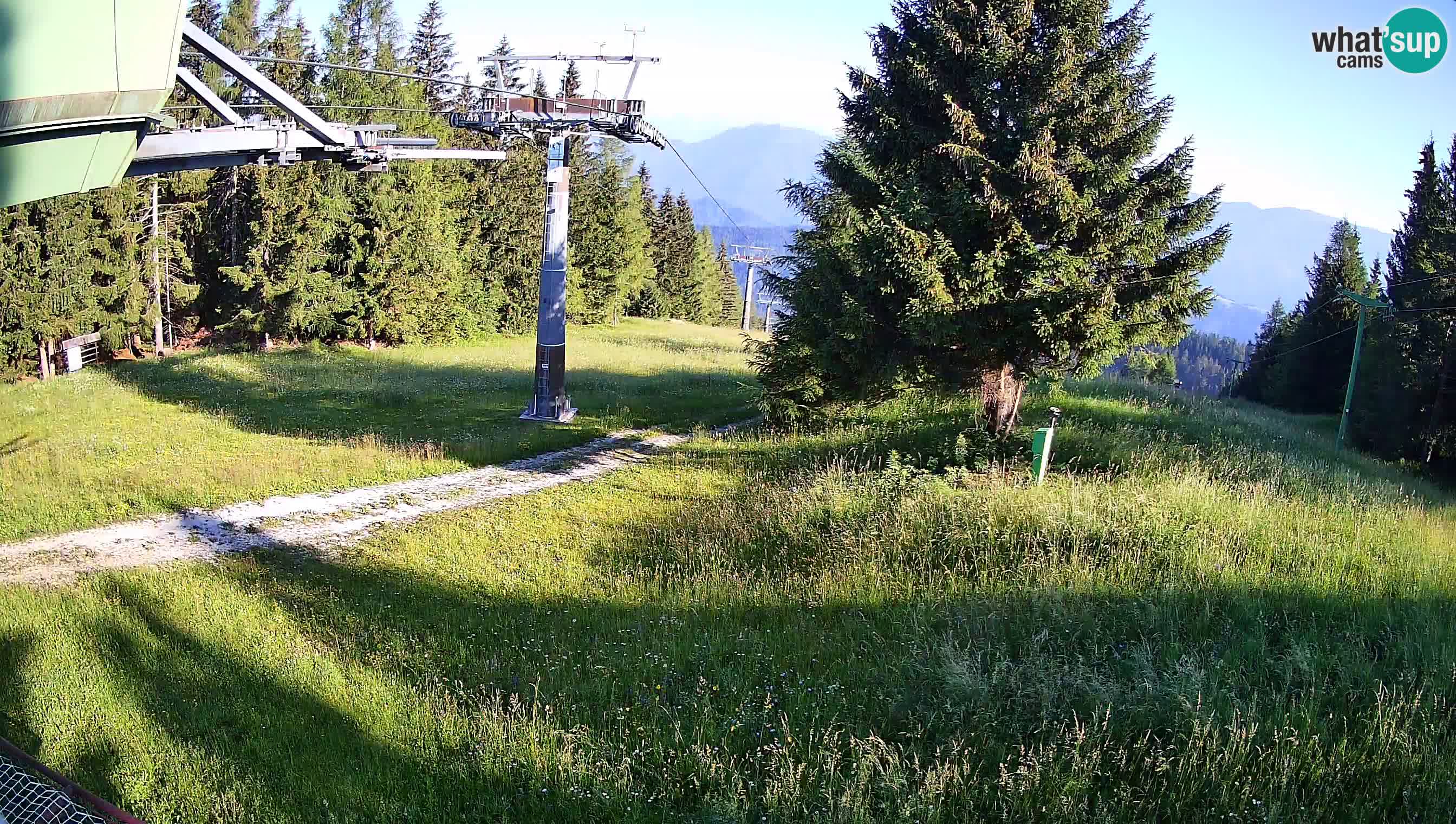 Smušišče Cerkno spletna kamera Lom zgornja proga