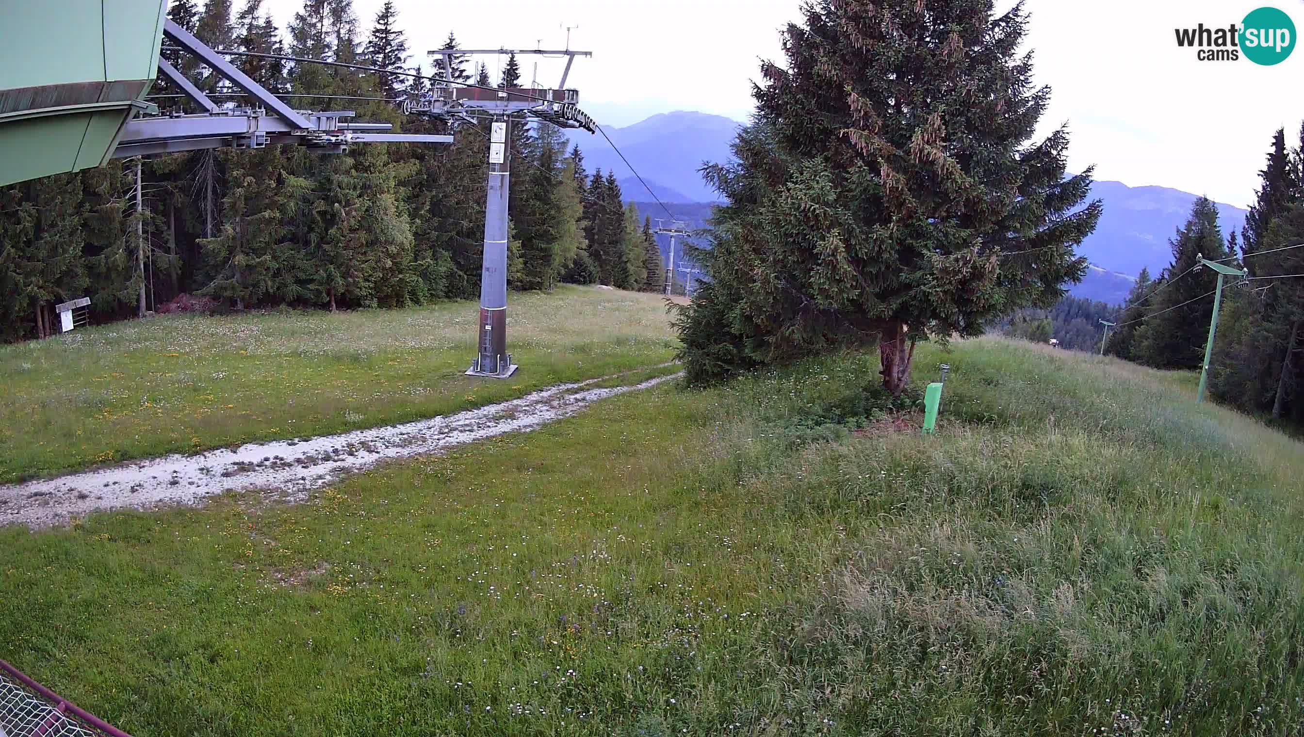 Cámara en vivo Estación de esquí de Cerkno Lom – Eslovenia